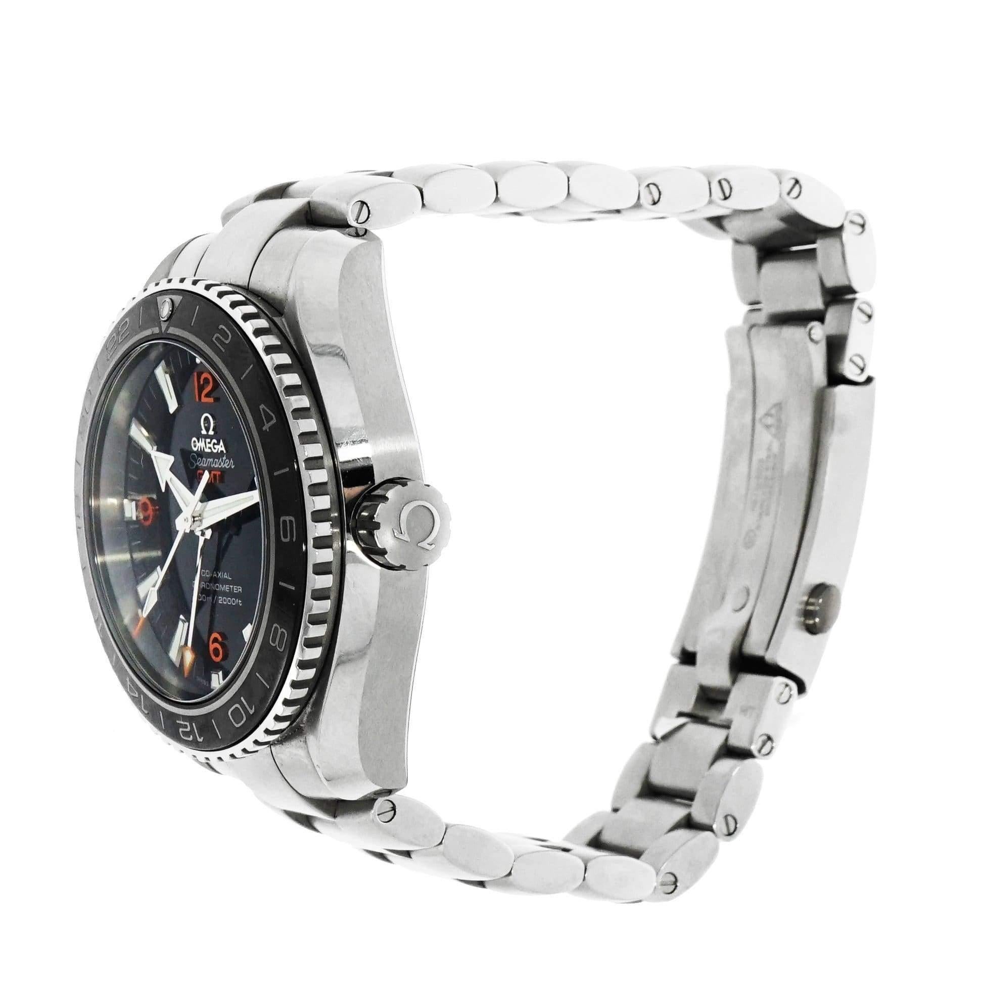 Excellent condition pre-owned Omega Seamaster Planet Ocean GMT, 43mm stainless steel case, bidirectional rotating black ceramic bezel, black lacquered dial with painted applied orange steel 12,6,& 9 hour markers, polished steel hands, hour, minute
