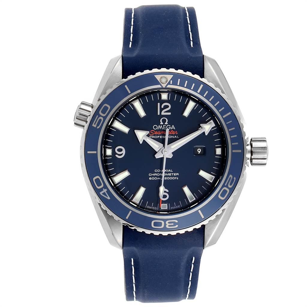Omega Seamaster Planet Ocean Midsize Titanium Watch 232.92.38.20.03.001. Automatic self-winding movement with Co-Axial escapement. Freesprung-balance system with silicon balance-spring.Automatic winding in both directions. Titanium round case 37.5