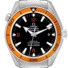 Omega Seamaster Planet Ocean Orologio con lunetta arancione 232.30.42.21.01.002