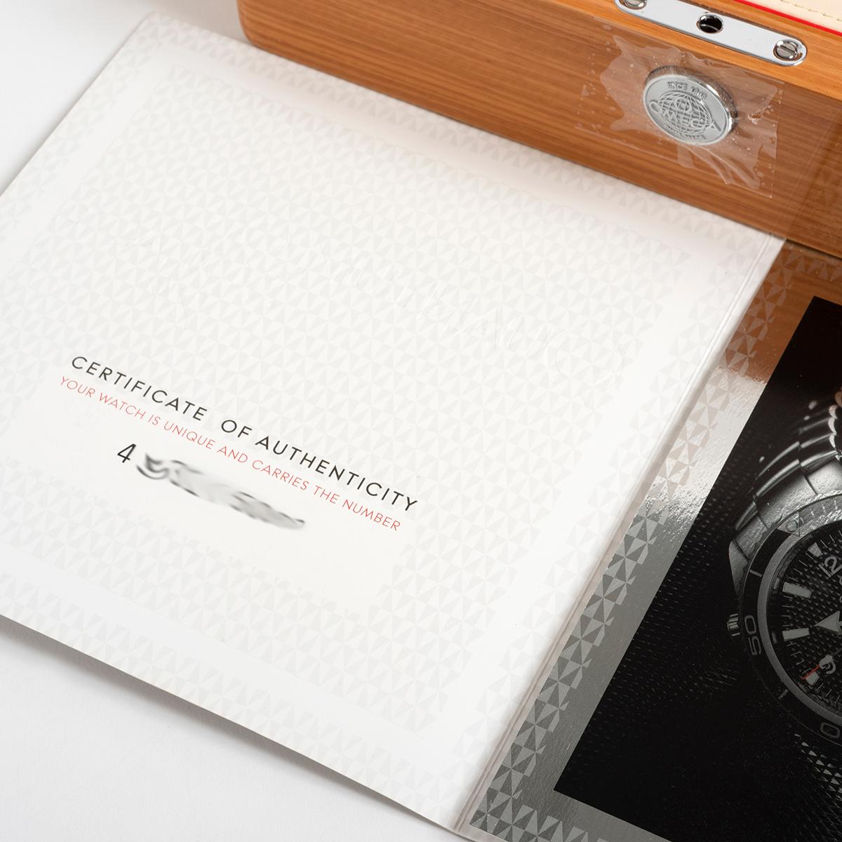 Omega Seamaster Planet Ocean, 'Quantum of Solace James Bond', with Papers 1
