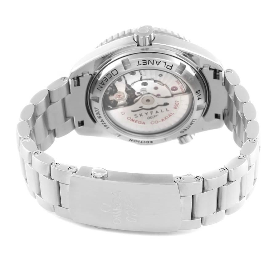 Omega Montre Seamaster Planet Skyfall 007 LE pour hommes 232.30.42.21.01.004 en vente 2