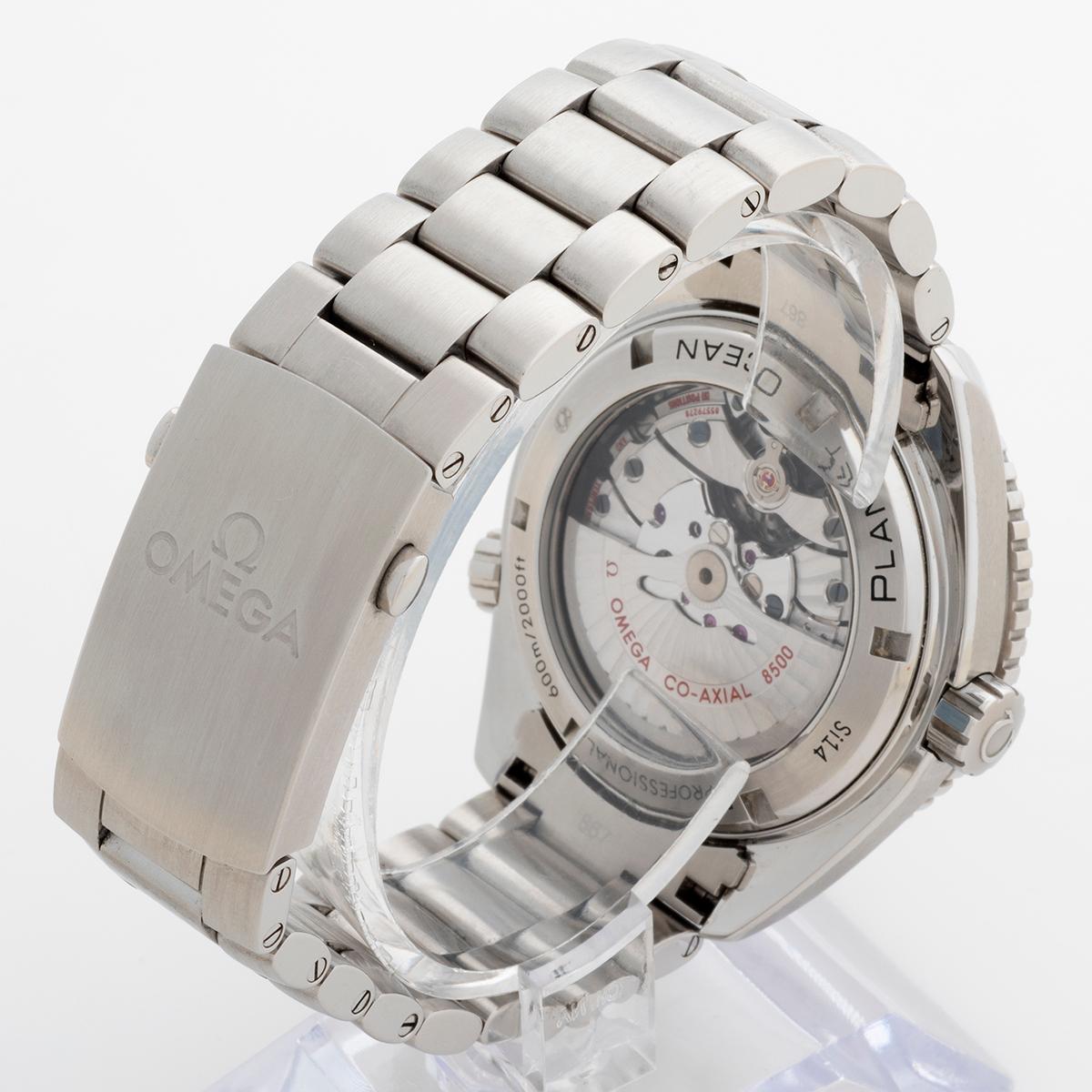 Women's or Men's Omega Seamaster Planet Ocean Watch, 45mm Case, Exhibition C/B, Full Set, 2012.