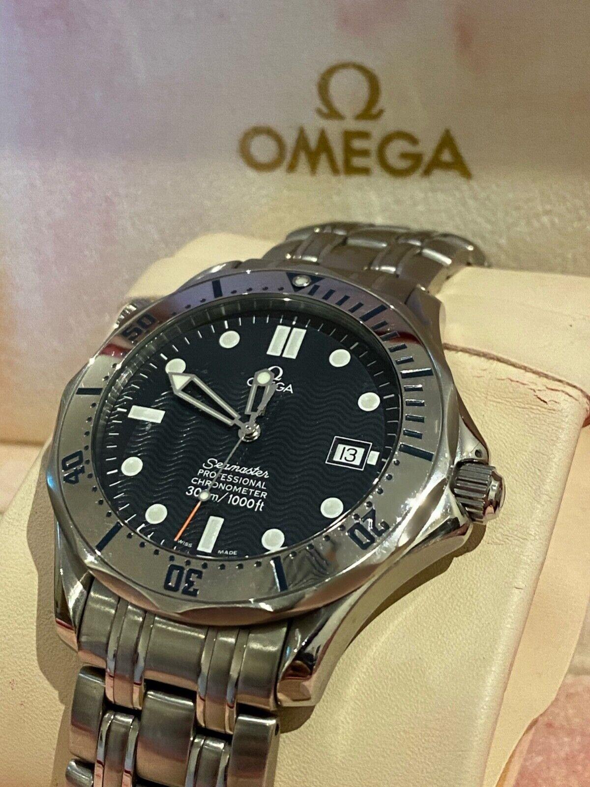 Omega Seamaster Professional 300m Ref 2532800 James Bond cal 112 41mm Uhr. (Moderne) im Angebot