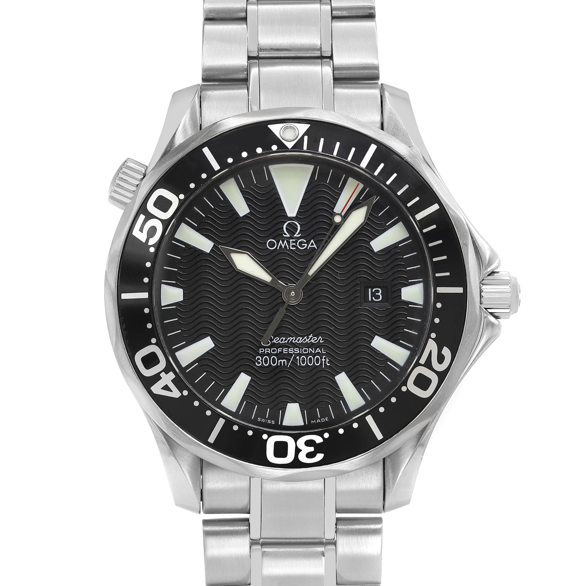 Pre-owned Omega Seamaster Stainless Steel 41mm Black Dial Men's Quartz Watch 2264.50.00. Scratch on Bezel around 12 O'clock position under closer inspection. This beautiful Timepiece is Powered by a Quartz Movement and Features: A Stainless Steel