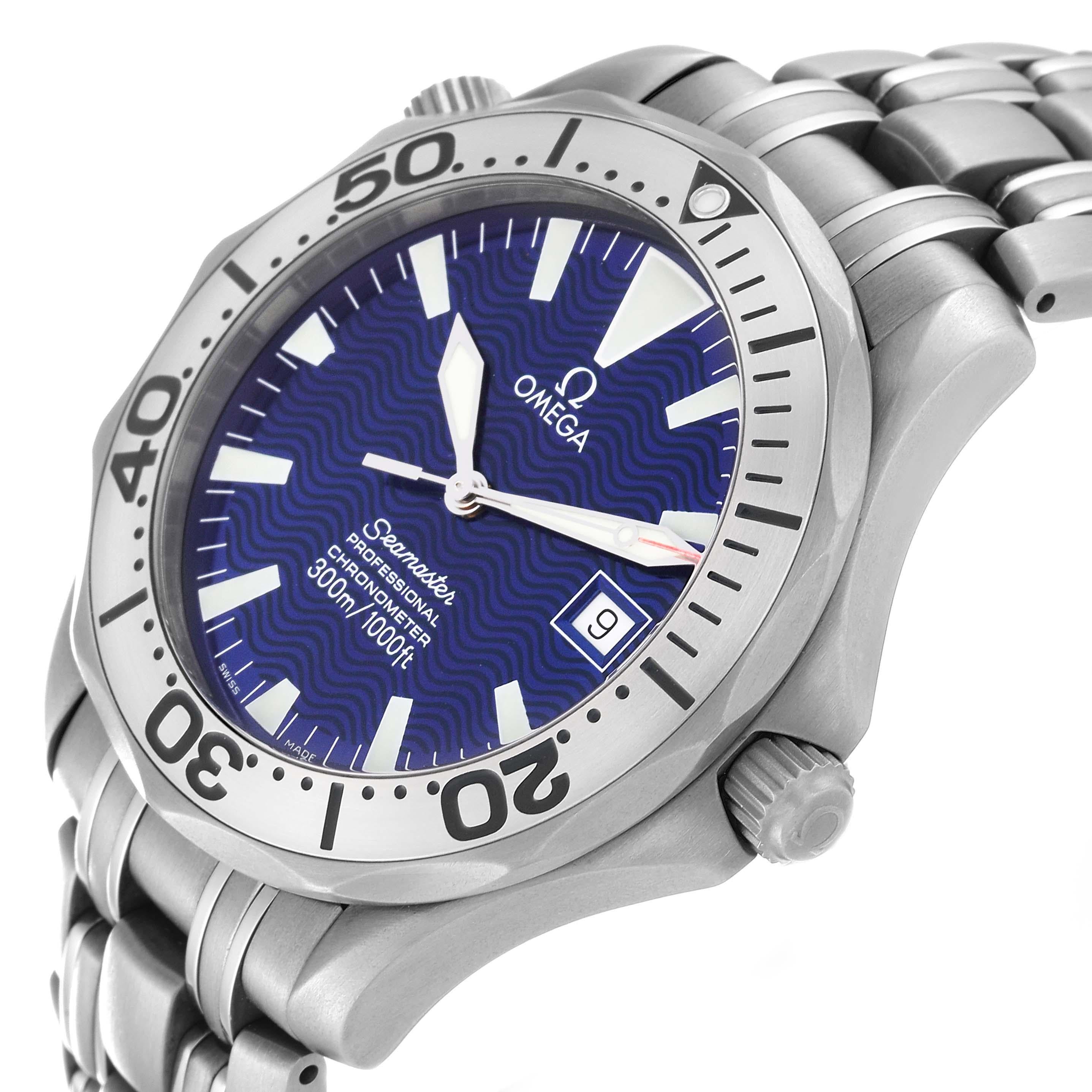 Omega Seamaster Herrenuhr 2232.80,00 aus Titan mit blauem Zifferblatt im Zustand „Hervorragend“ in Atlanta, GA