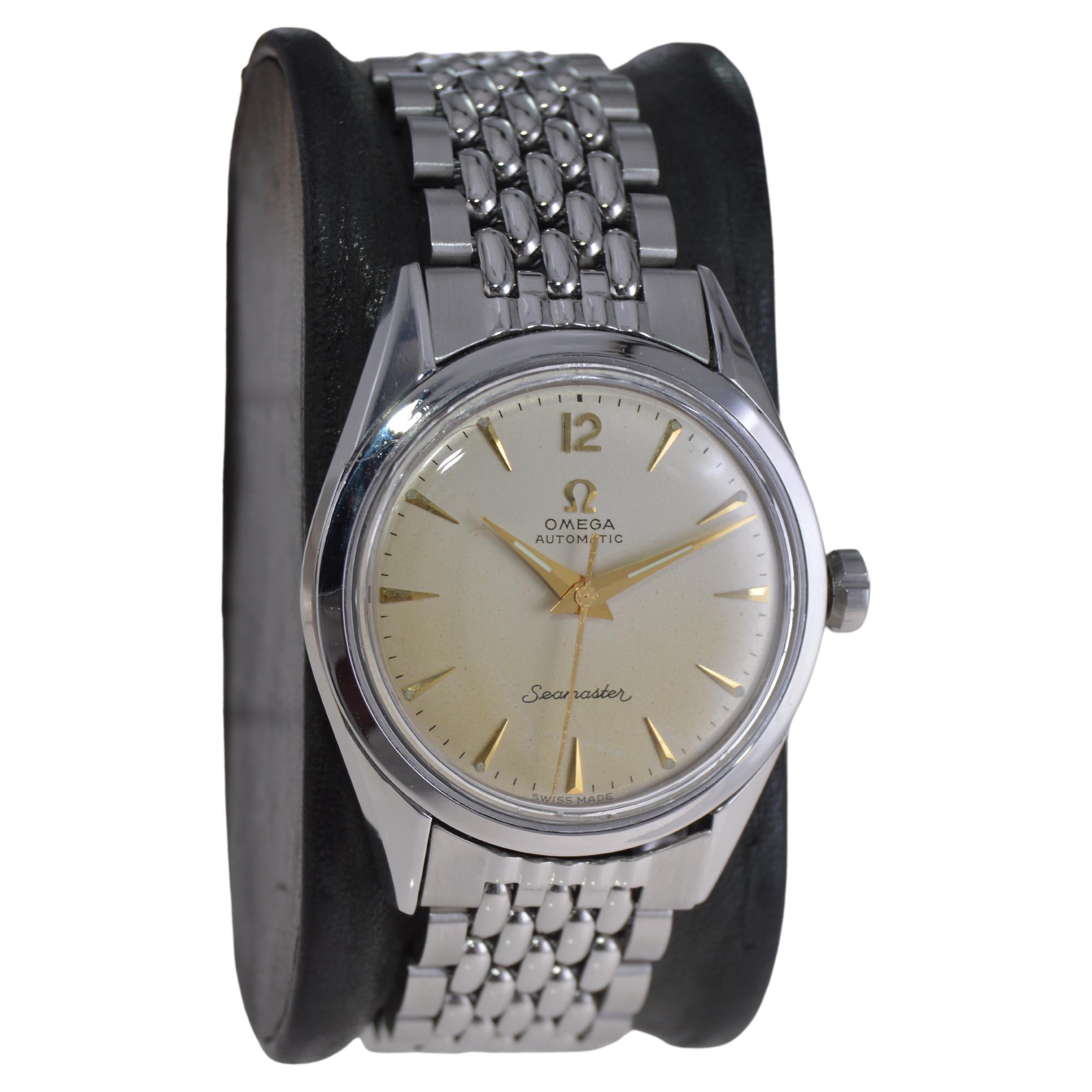 FACTORY / HOUSE: Omega Watch Company
STYLE / REFERENCE: Seamaster
METAL / MATERIAL: Stainless Steel
CIRCA / YEAR: 1950'ss
DIMENSIONS / SIZE: 41mm Length X 33mm Diameter
MOVEMENT / CALIBER: Automatic Winding / 17 Jewels / Caliber 
DIAL / HANDS:
