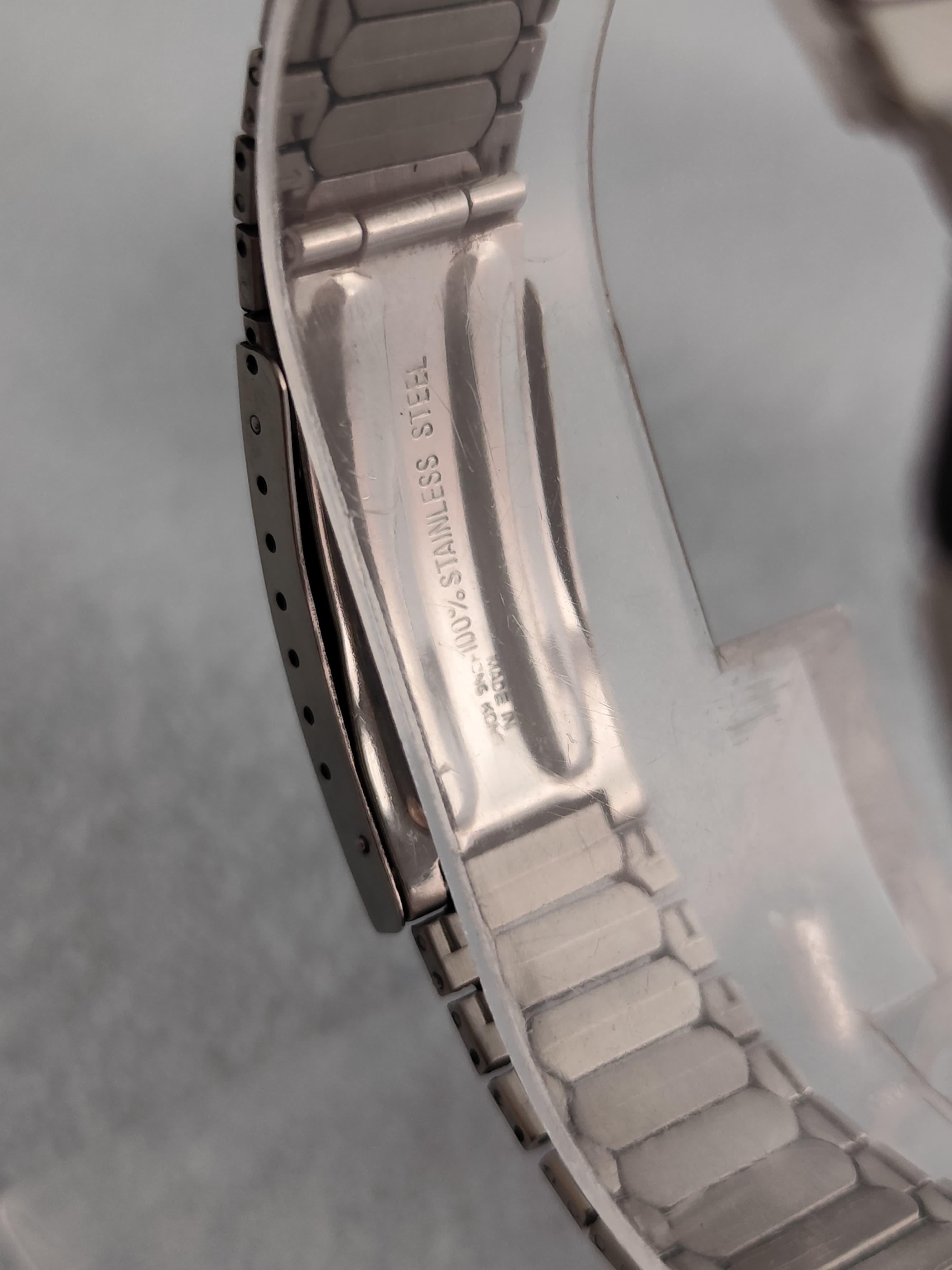 Omega Sensorquartz Stainless Steel 1640 LCD Quartz Watch For Sale 4