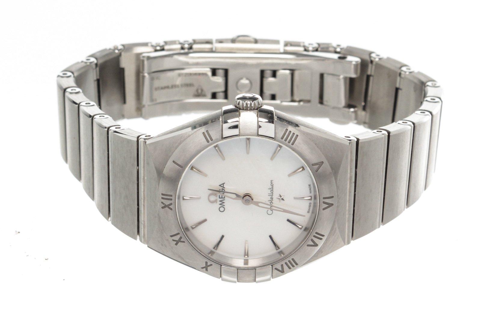 Omega Silver Constellation Quadrella Watch with silver-tone hardware.

52978MSC