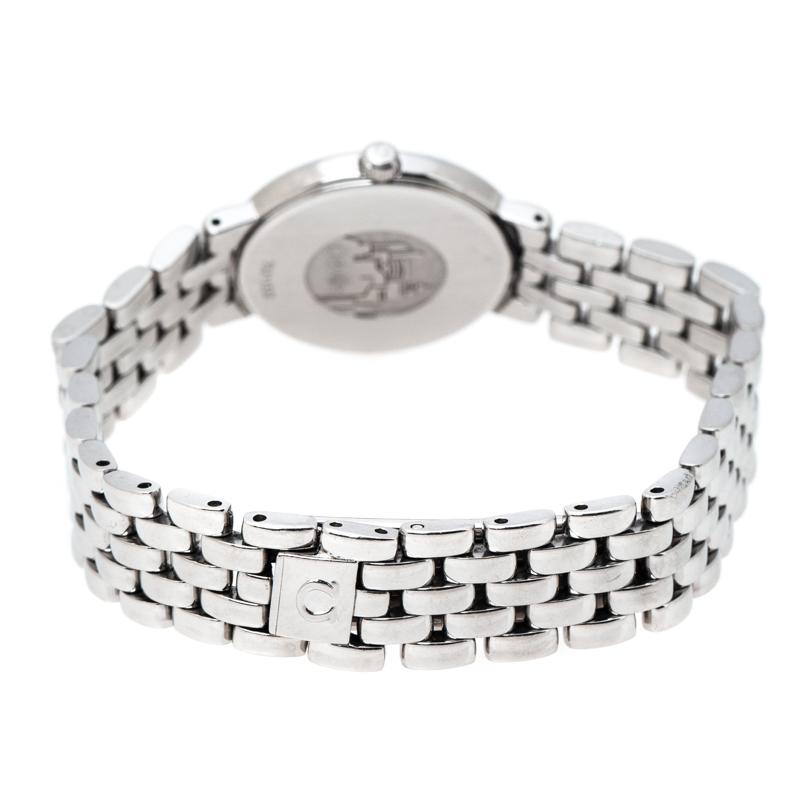 A creation to delight the hearts of watch collectors and enthusiasts alike is this Omega De Ville beauty. Made from stainless steel, the watch is smooth and efficient. The case is slim and it holds a silver dial fixed with index hour markers, two