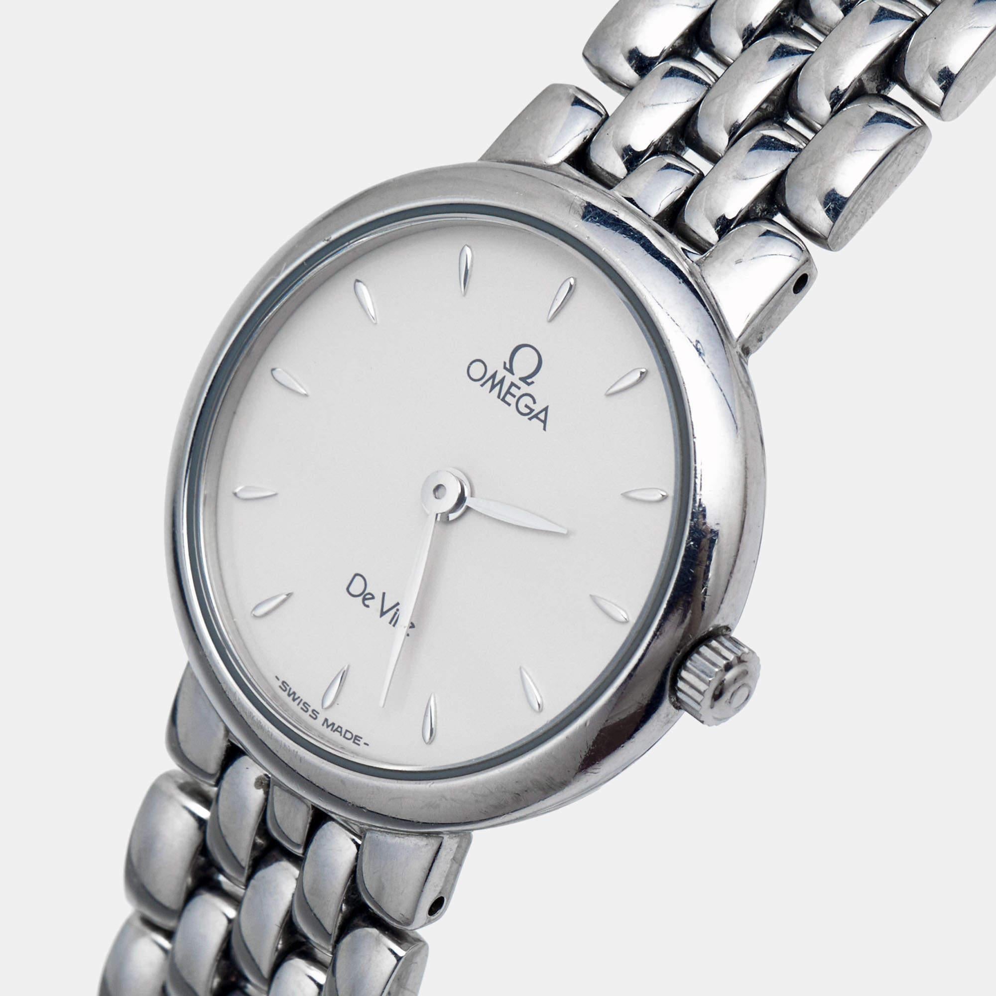 Omega Silver White Stainless Steel Women's Wristwatch 23 mm In Good Condition In Dubai, Al Qouz 2