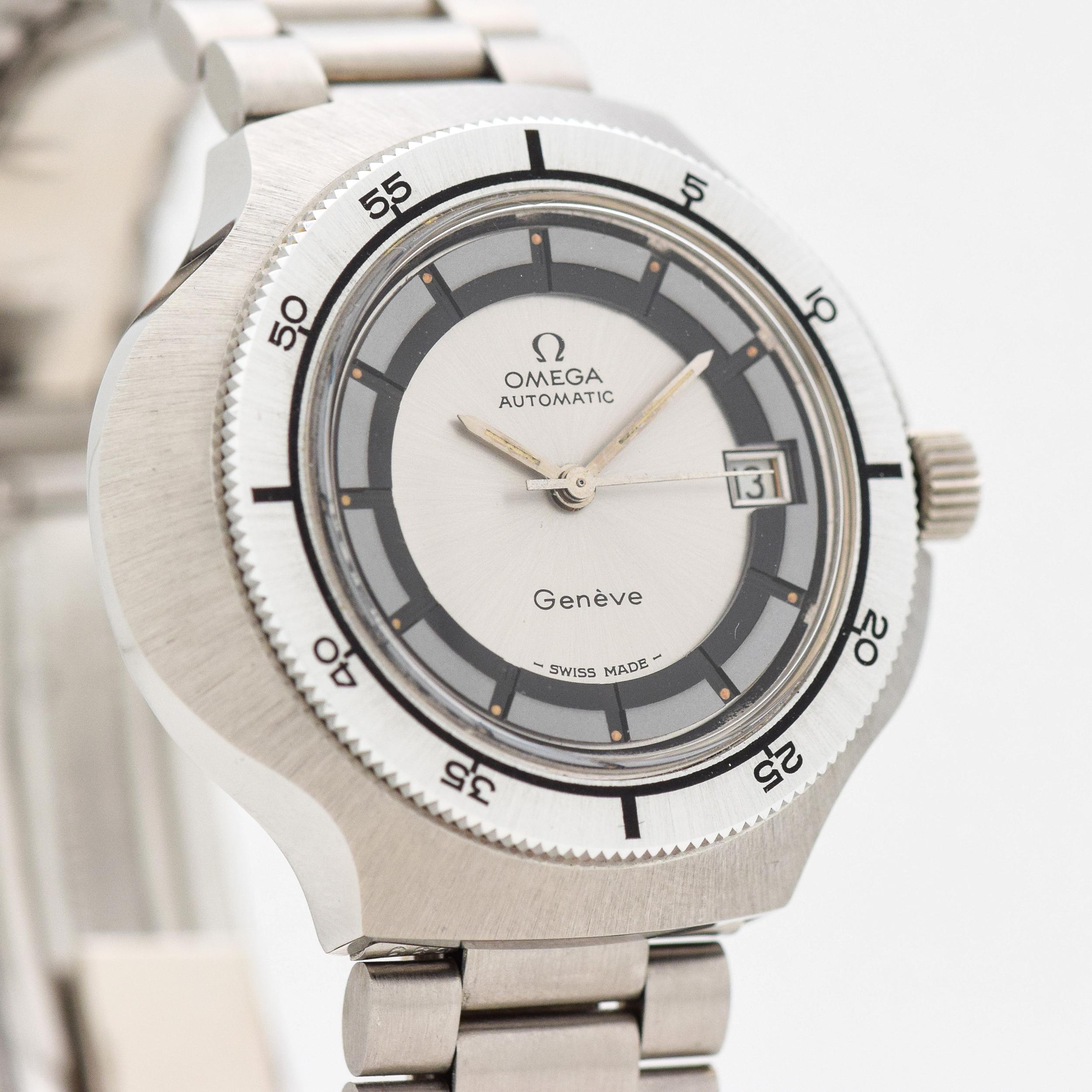 1973 Vintage Omega Rare Skin Diver Ref. 166.122 Stainless Steel watch with Original Two Tone Silver & Gray Dial with Black Stick/Bar/Baton Markers with Original Omega Stainless Steel Bracelet. 43mm x 39mm lug to lug (1.69 in. x 1.54 in.). 21 jewel,
