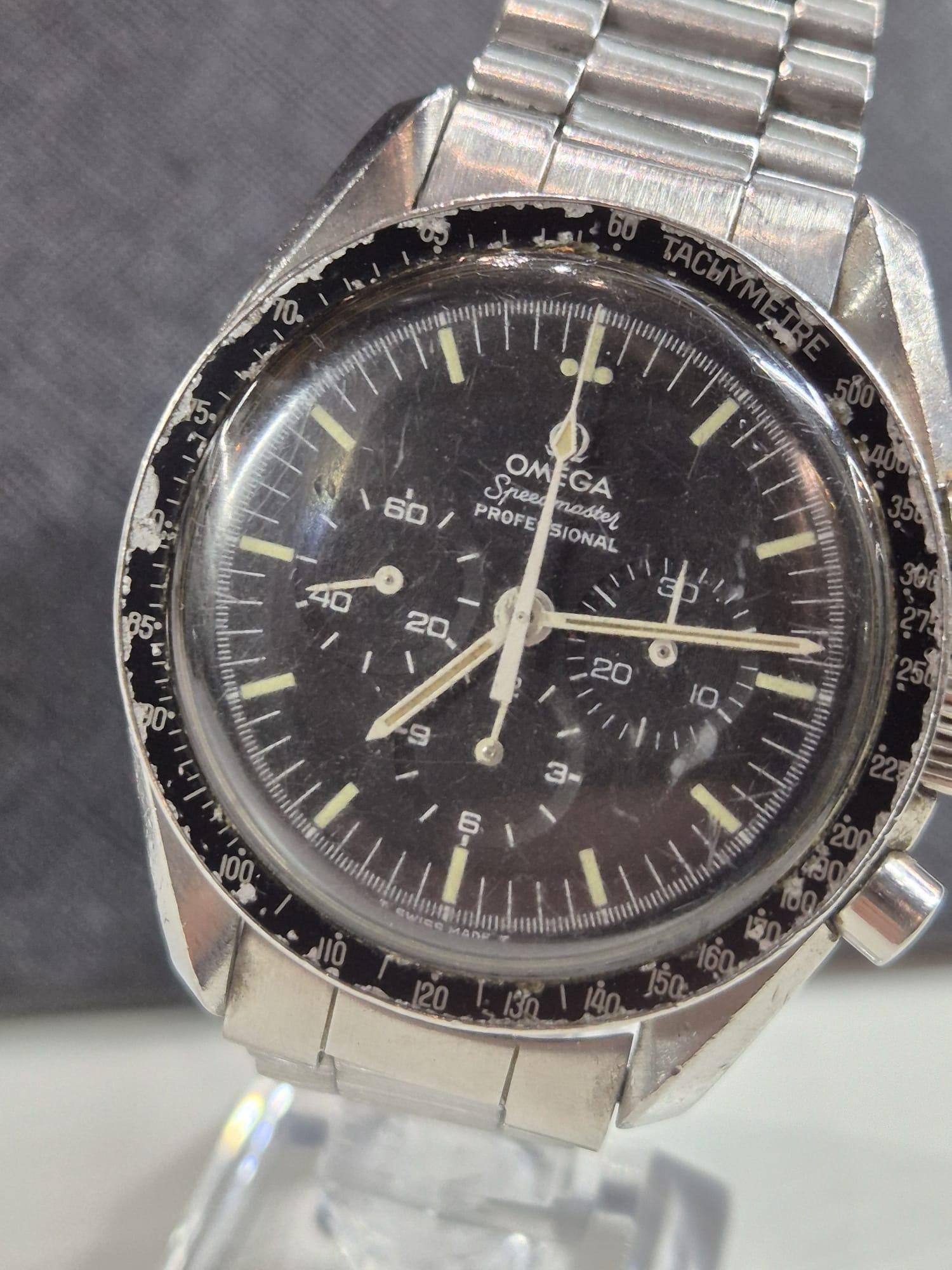 Watch: Omega Speedmaster 145.022-76
Stock Number: CHW6184
Price: £3995.00

A completely original late 70's Speedy. We have done noting but service this watch, left as original as it can be you can clearly see the wear and tear from over the years