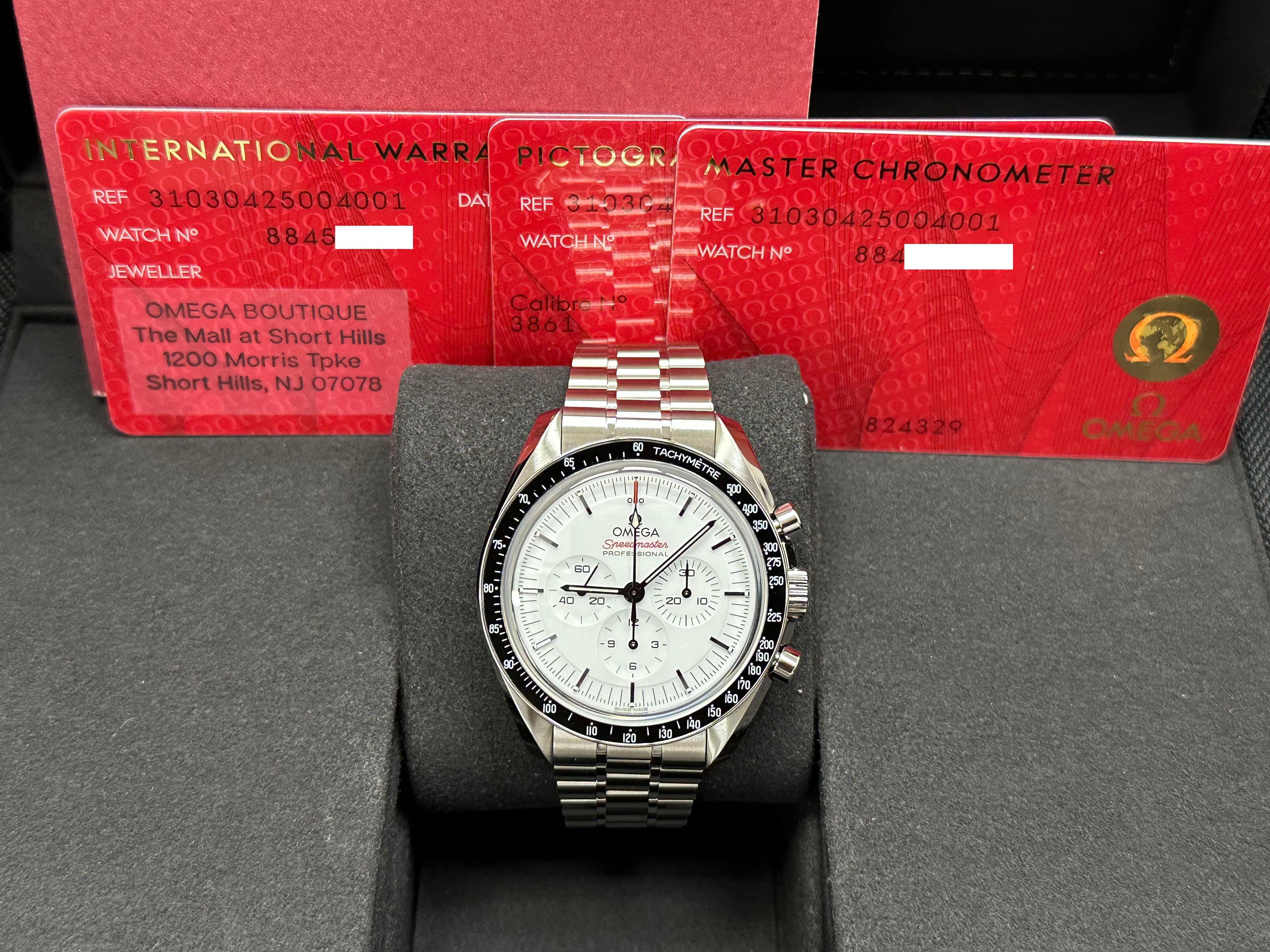 Omega Speedmaster 310.30.42.50.04.001 Moonwatch Professional Steel Box Paper In Excellent Condition In San Diego, CA