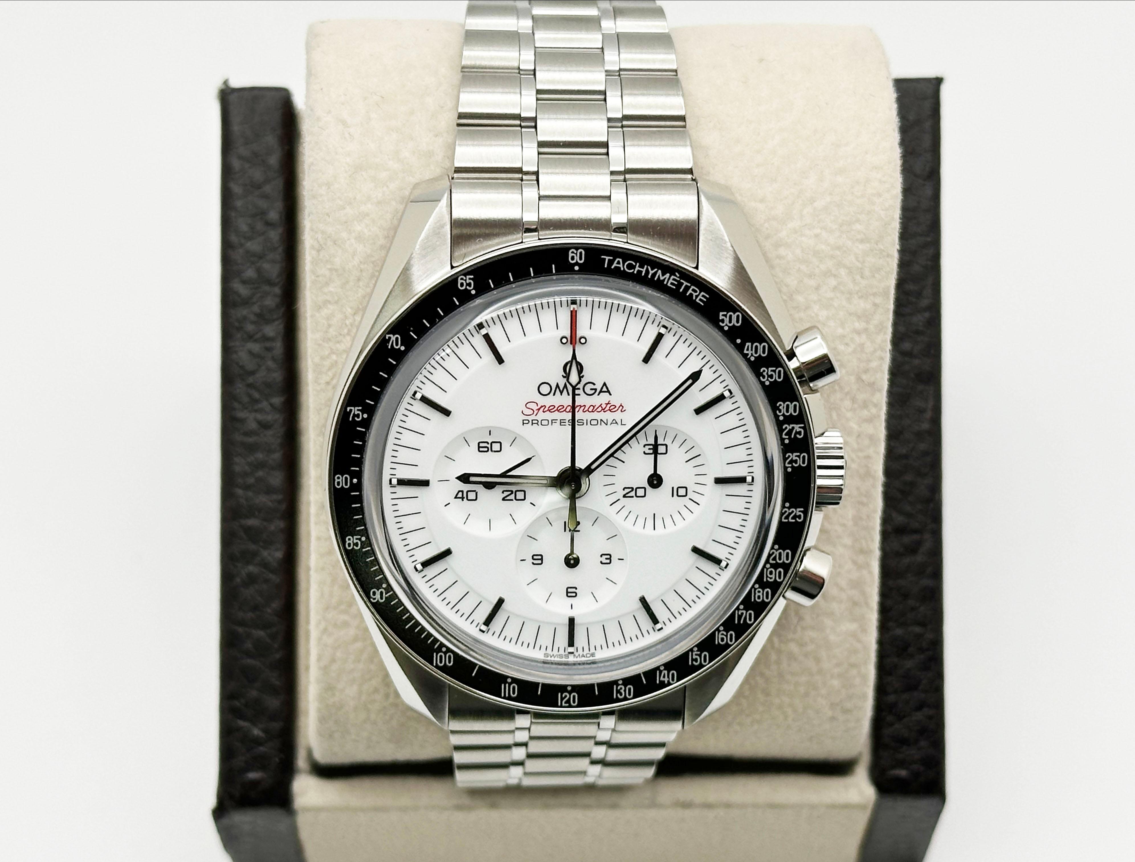 Men's Omega Speedmaster 310.30.42.50.04.001 Moonwatch Professional Steel Box Paper