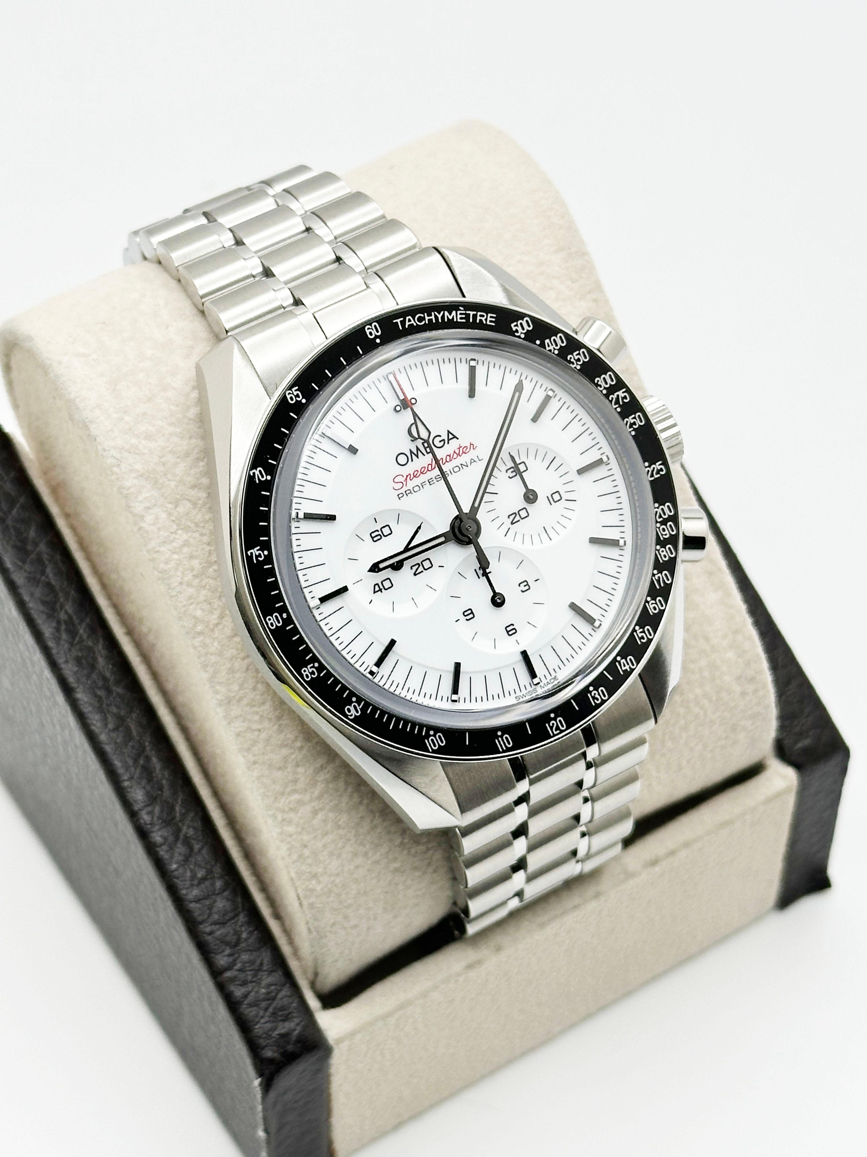 Omega Speedmaster 310.30.42.50.04.001 Moonwatch Professional Steel Box Paper 1