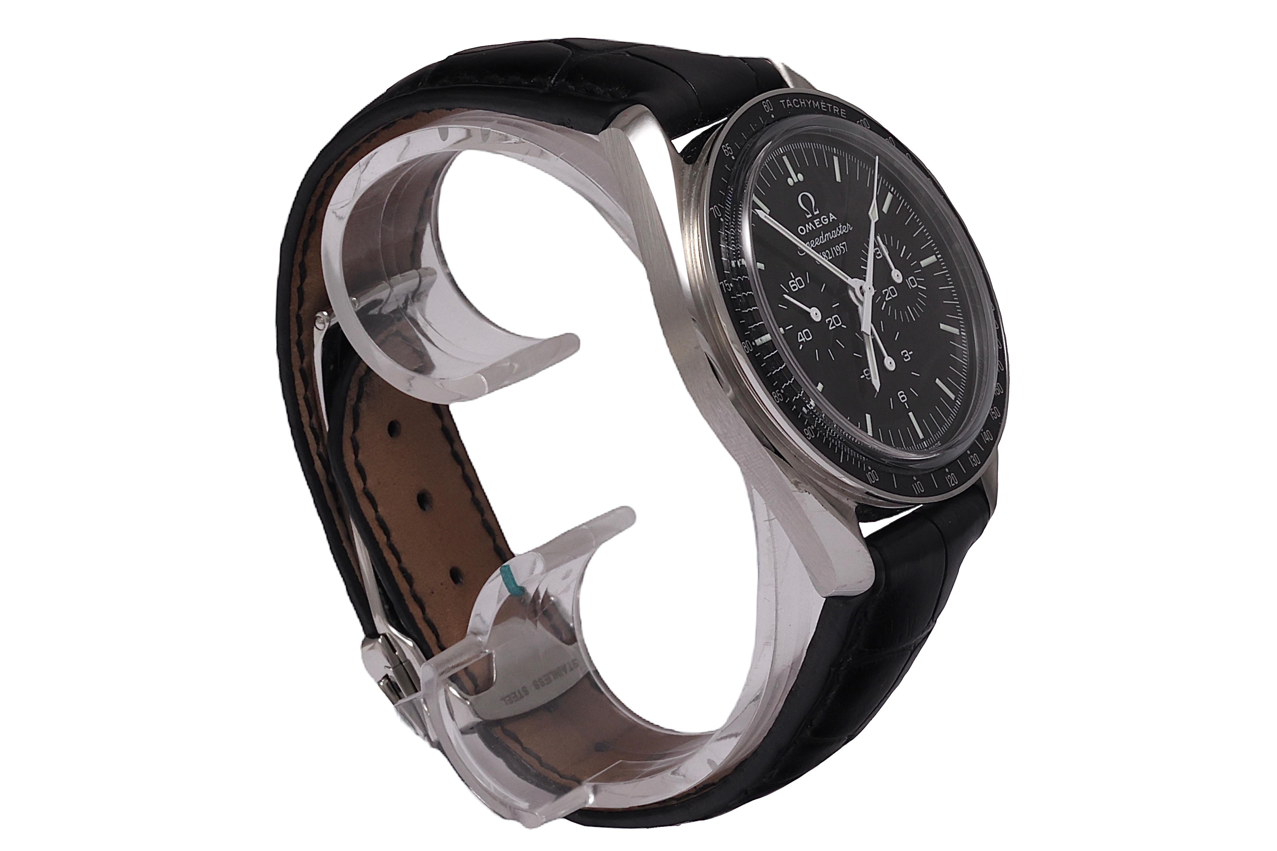Omega Speedmaster 50. Jahrestag Limitierte Auflage Co Axial Chronograph Uhr im Zustand „Hervorragend“ im Angebot in Antwerp, BE