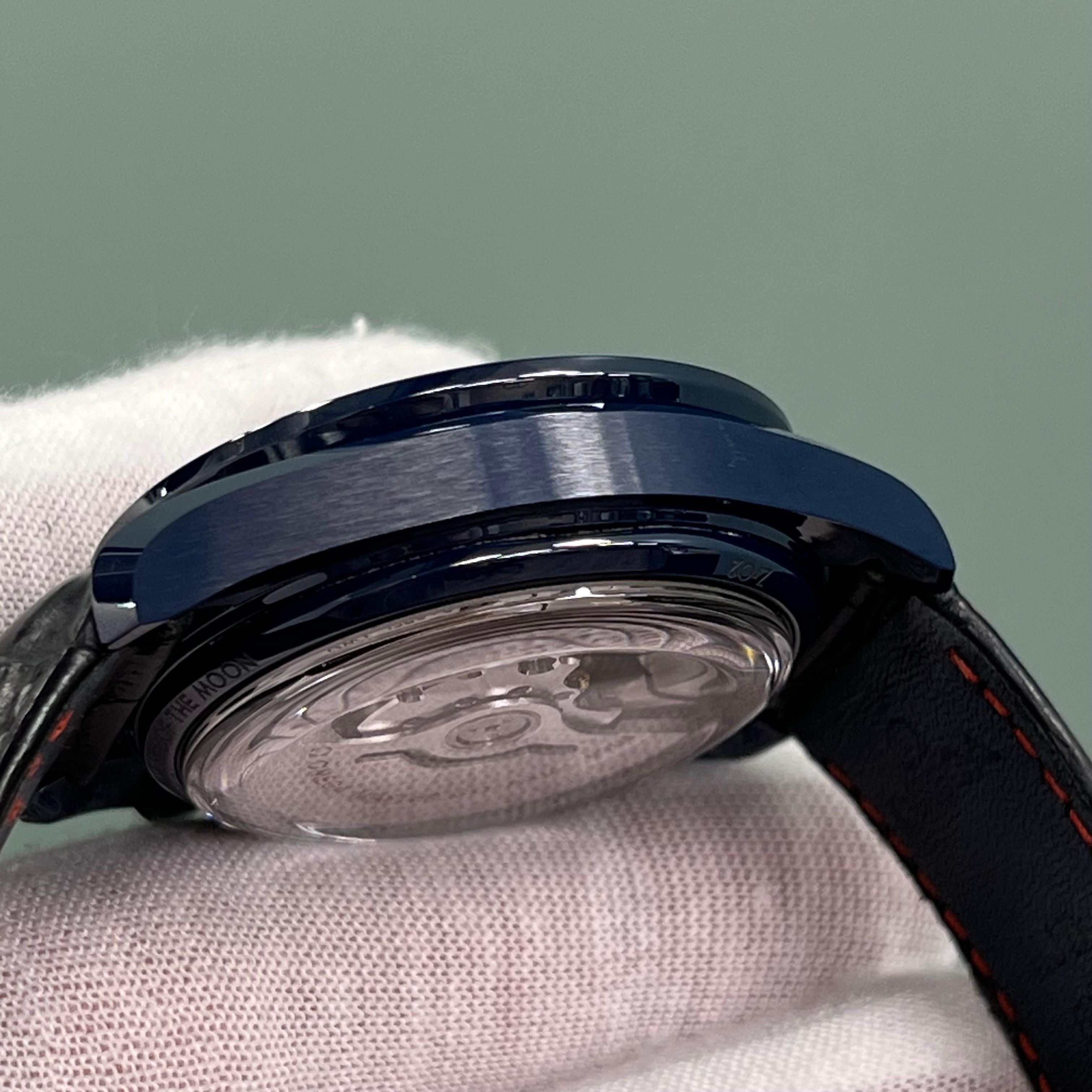 Omega Speedmaster Blu Ceramica AVENTURINE 304.93.44.52.03.002 Scatola in Pelle Carta in vendita 8
