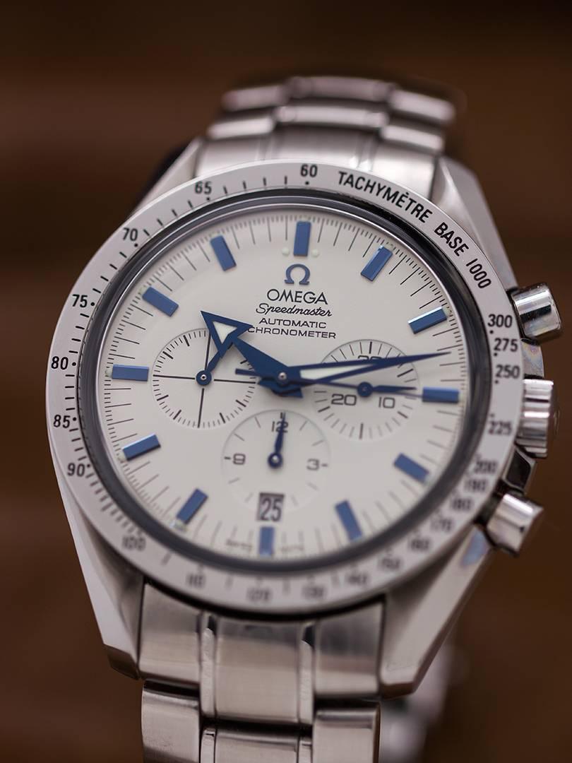 Omega Stainless steel Speedmaster Broad Arrow automatic wristwatch, circa 2000s 1