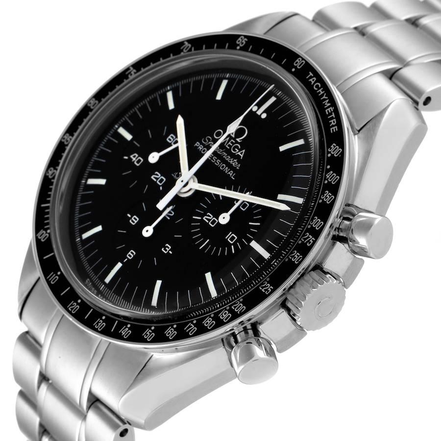 Omega Speedmaster Chronograph Black Dial Mens MoonWatch 3570.50.00 Card For Sale 1
