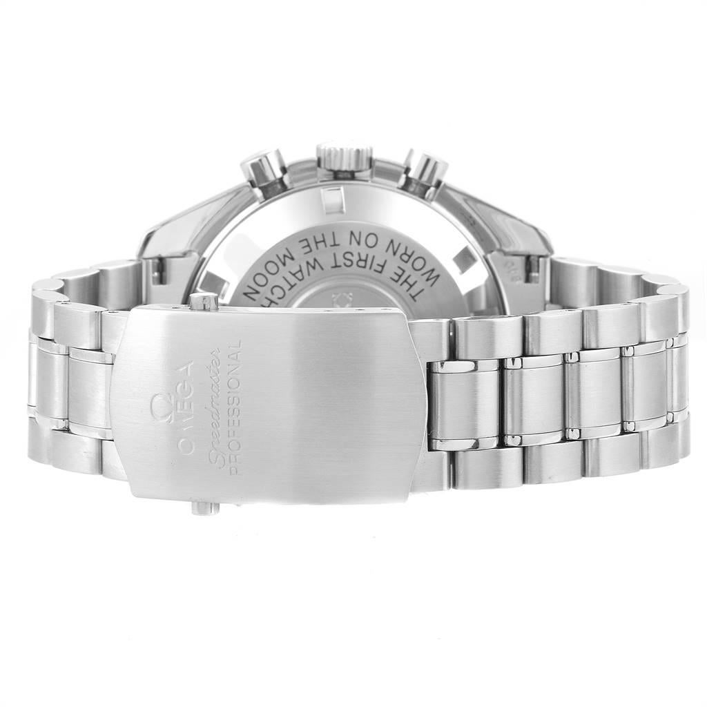 Omega Speedmaster Chronograph Mechanical Steel Moon Watch 3570.50.00 For Sale 4