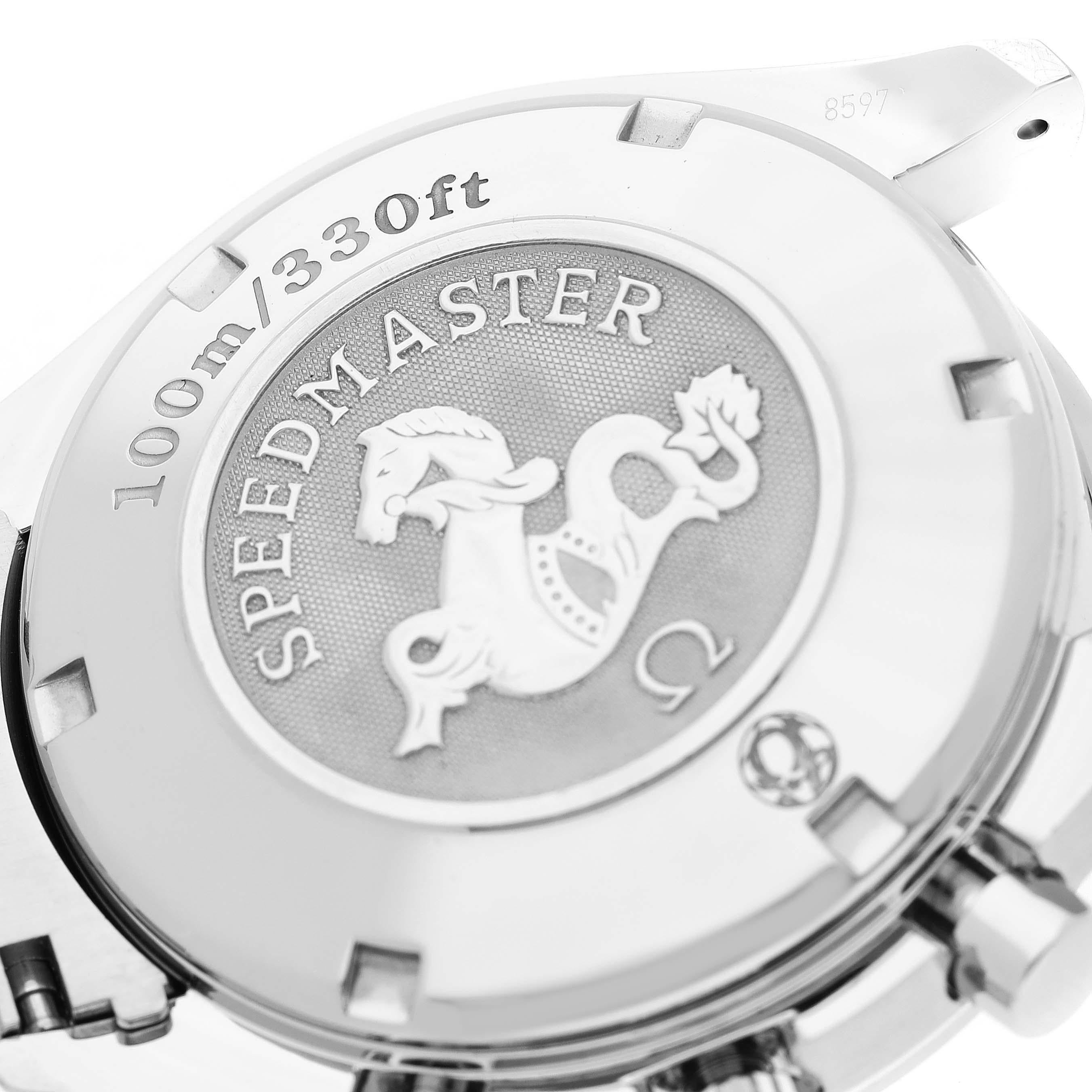 Omega Speedmaster Date Panda Dial Steel Mens Watch 323.30.40.40.04.001 Card For Sale 2