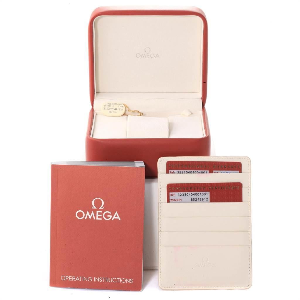 Omega Speedmaster Date Panda Dial Watch 323.30.40.40.04.001 Box Card For Sale 4