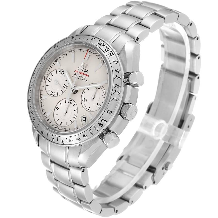  Omega Speedmaster Date Cadran Argent Acier Montre Homme 323.10.40.40.02.001 Pour hommes 