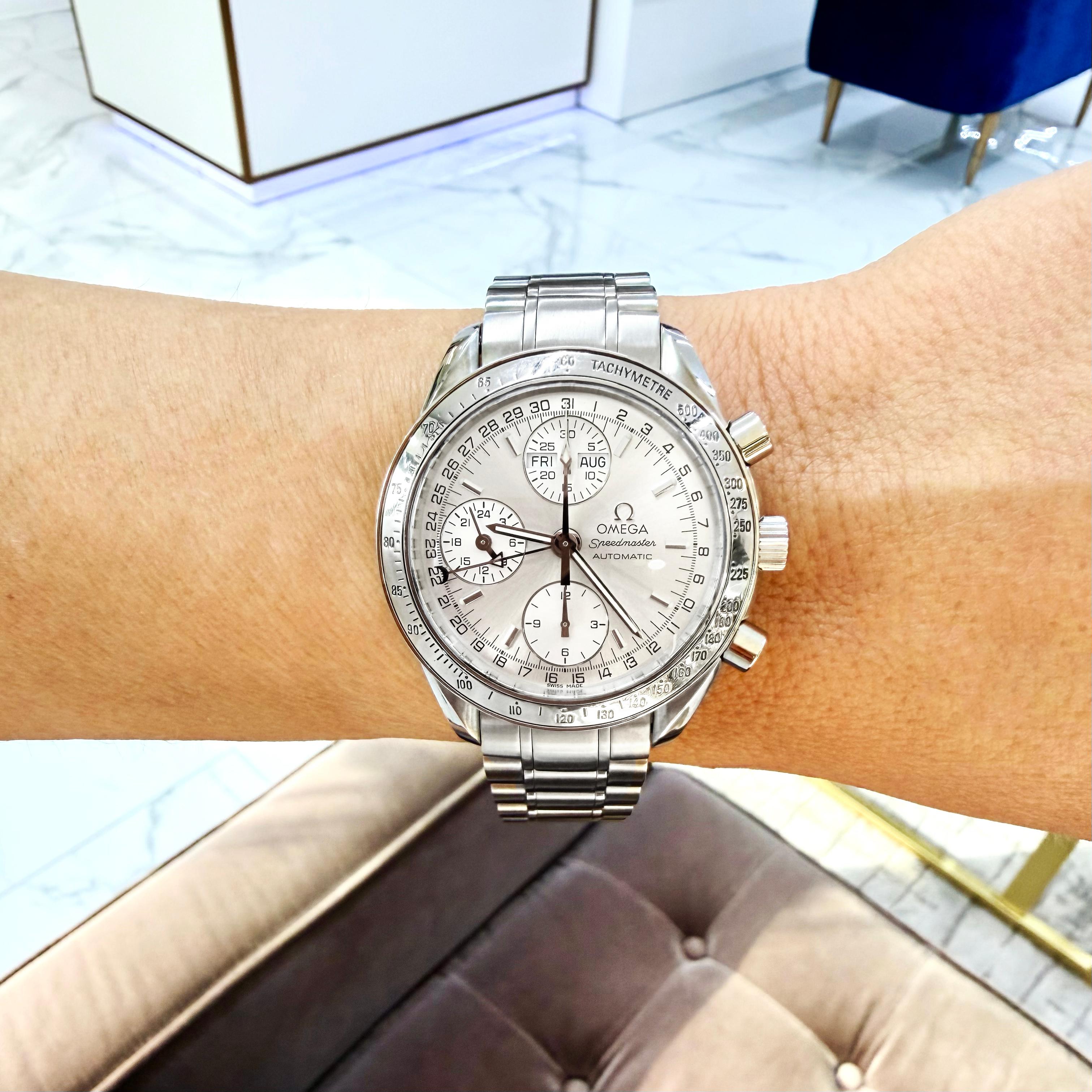 Orologio Omega Speedmaster Day Date 39MM 3523.30.00 Silver Calendar Chrono Steele 5