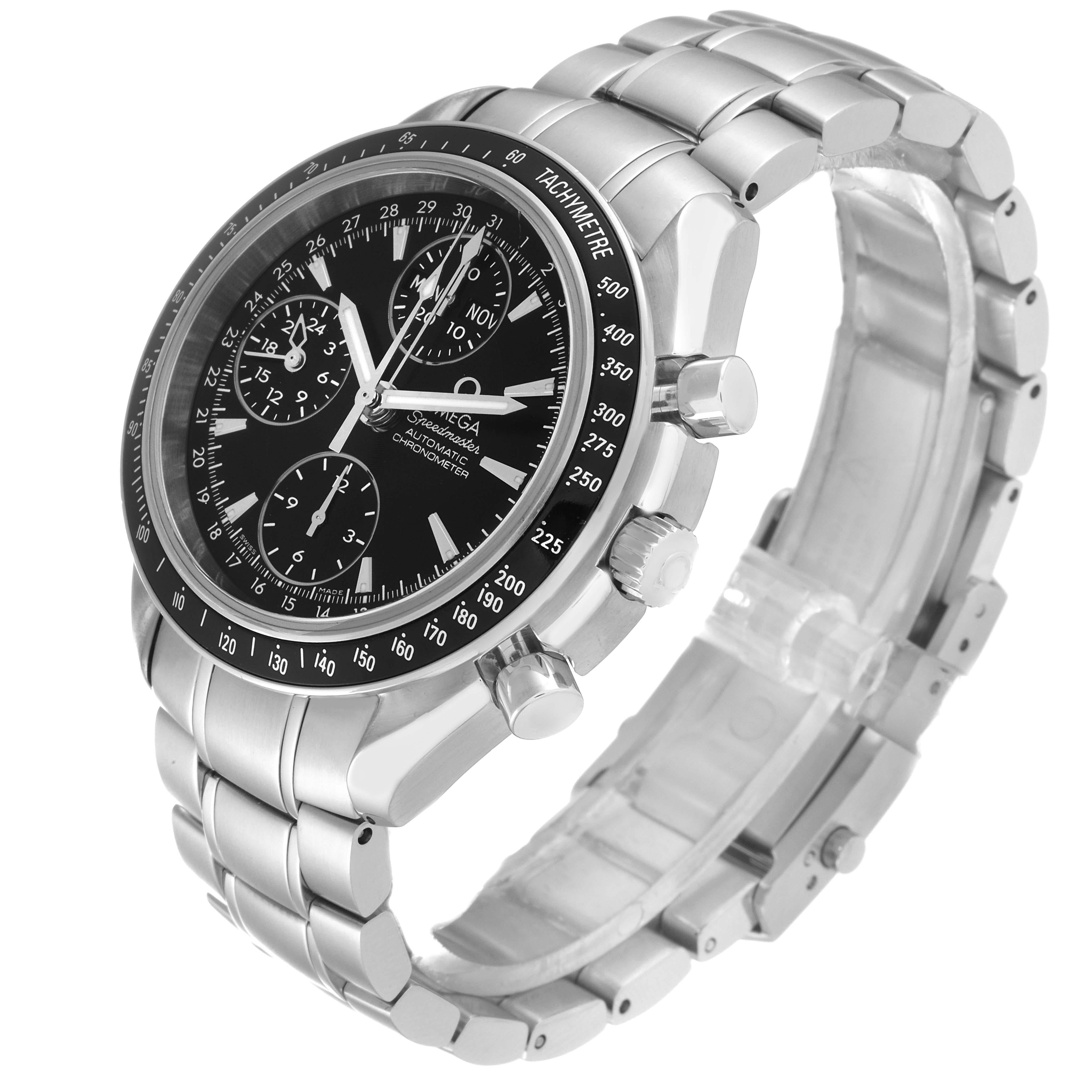 Men's Omega Speedmaster Day-Date 40 Steel Chronograph Mens Watch 3220.50.00 Card For Sale