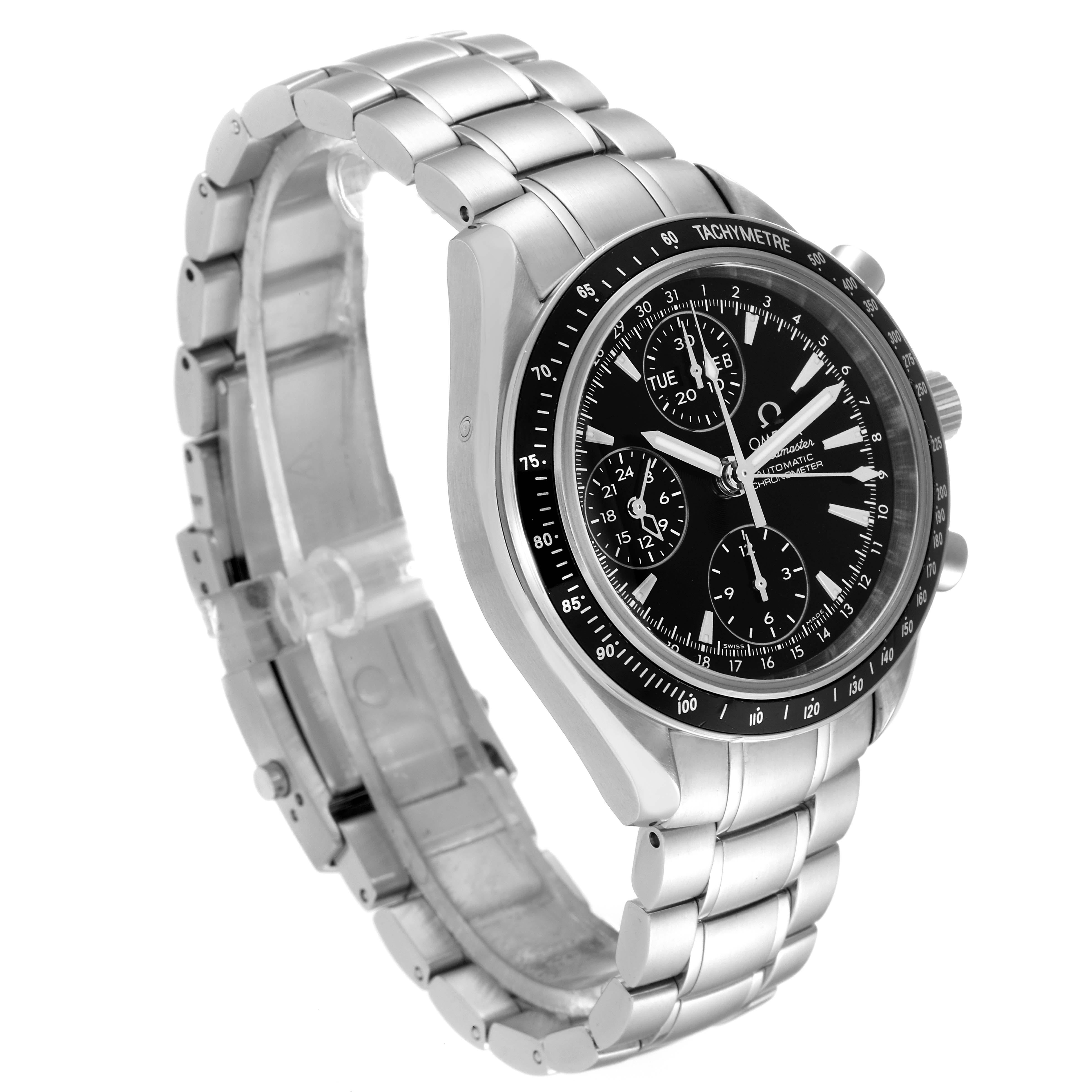 Omega Speedmaster Day-Date 40 Steel Chronograph Mens Watch 3220.50.00 In Excellent Condition In Atlanta, GA