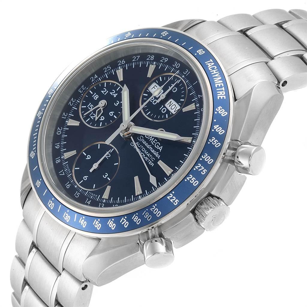 Omega Speedmaster Day Date Blue Dial Chronograph Watch 3222.80.00 In Excellent Condition In Atlanta, GA