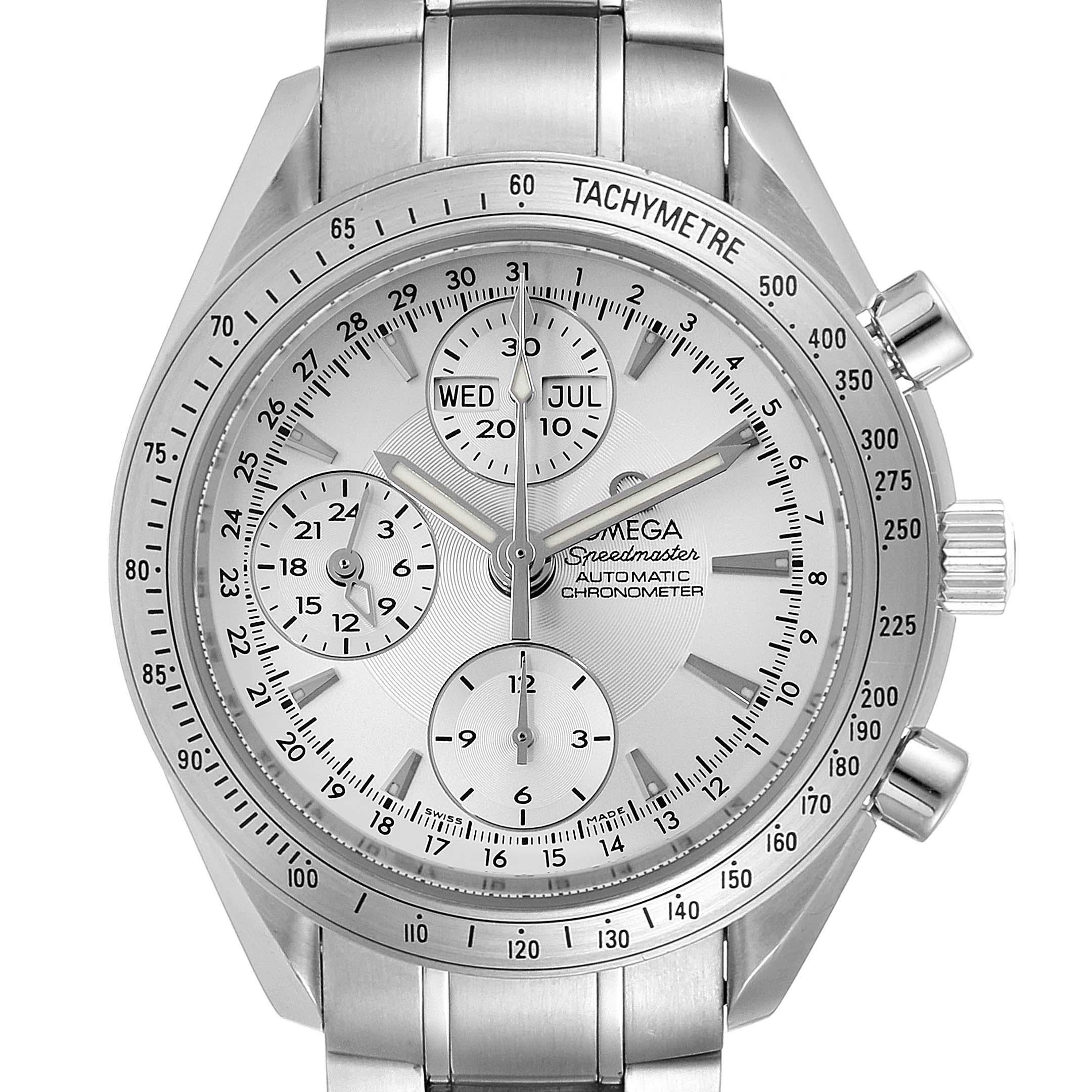 Omega Speedmaster Day Date Chrono Silver Dial Watch 3221.30.00. Automatic self-winding chronograph movement. Day, date and month indications. Stainless steel round case 40 mm in diameter. Stainless steel bezel with tachymetric scale.