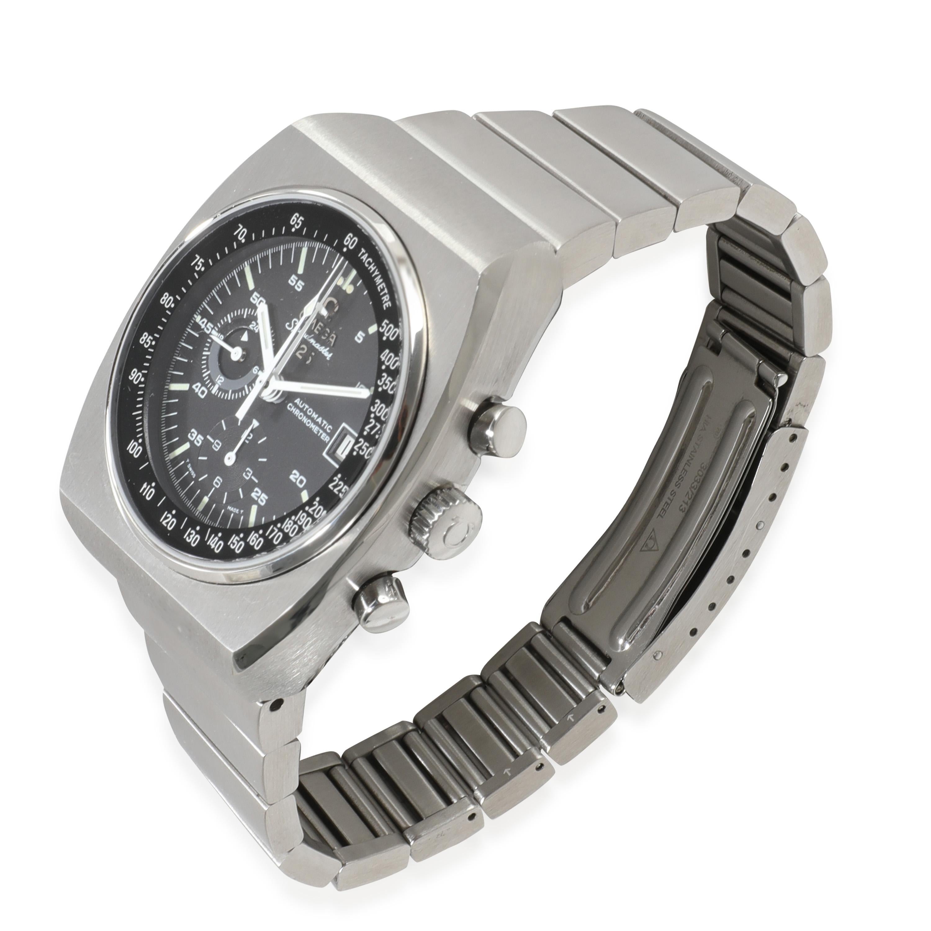 Omega Speedmaster Men's Watch in Stainless Steel In Excellent Condition In New York, NY