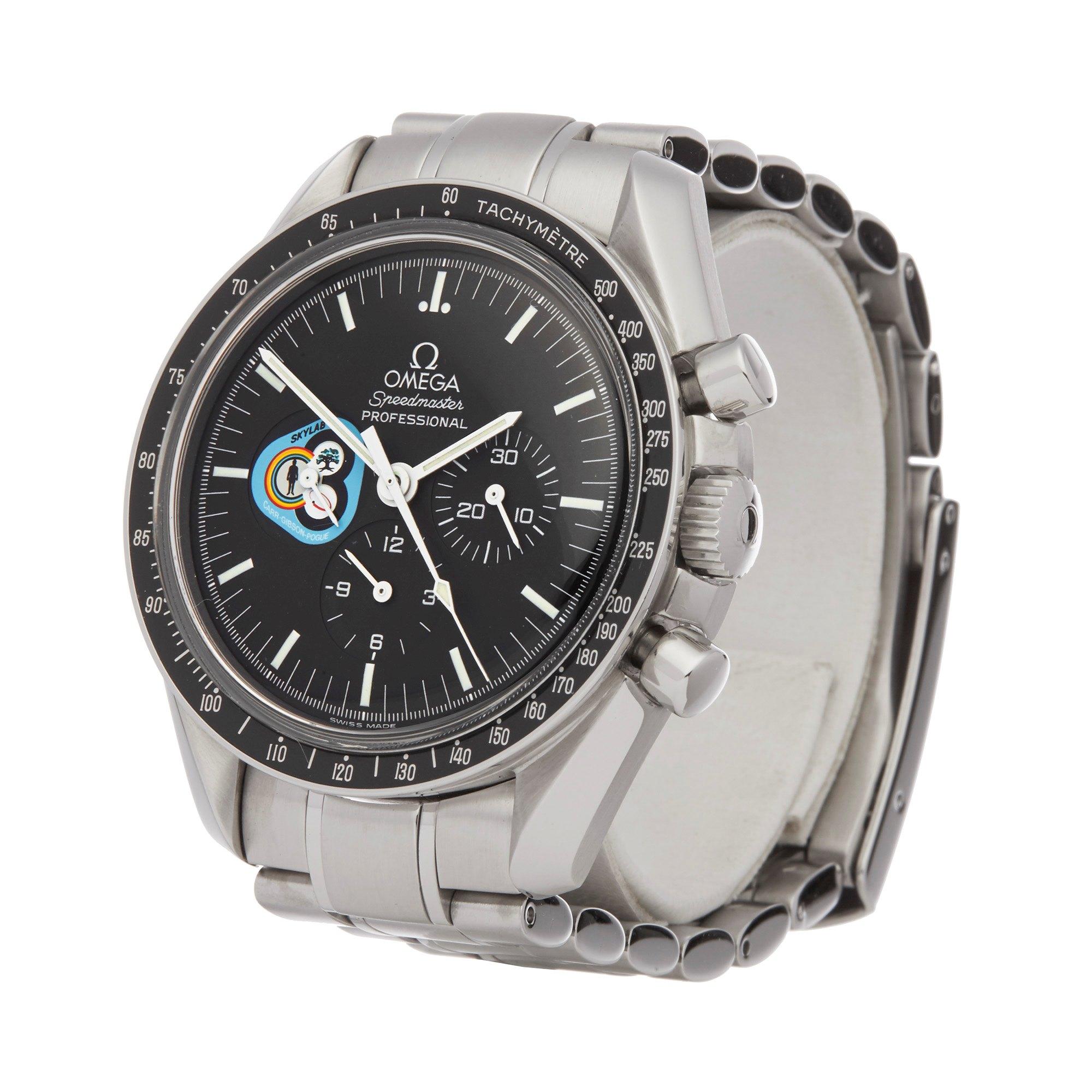 Xupes Reference: COM002546
Manufacturer: Omega
Model: Speedmaster
Model Variant: Missions
Model Number: 345.0022 3597.23.00
Age: 26-08-1998
Gender: Men
Complete With: Omega Box, Manuals & Extract from Archive
Dial: Black Baton
Glass: Plexiglass
Case
