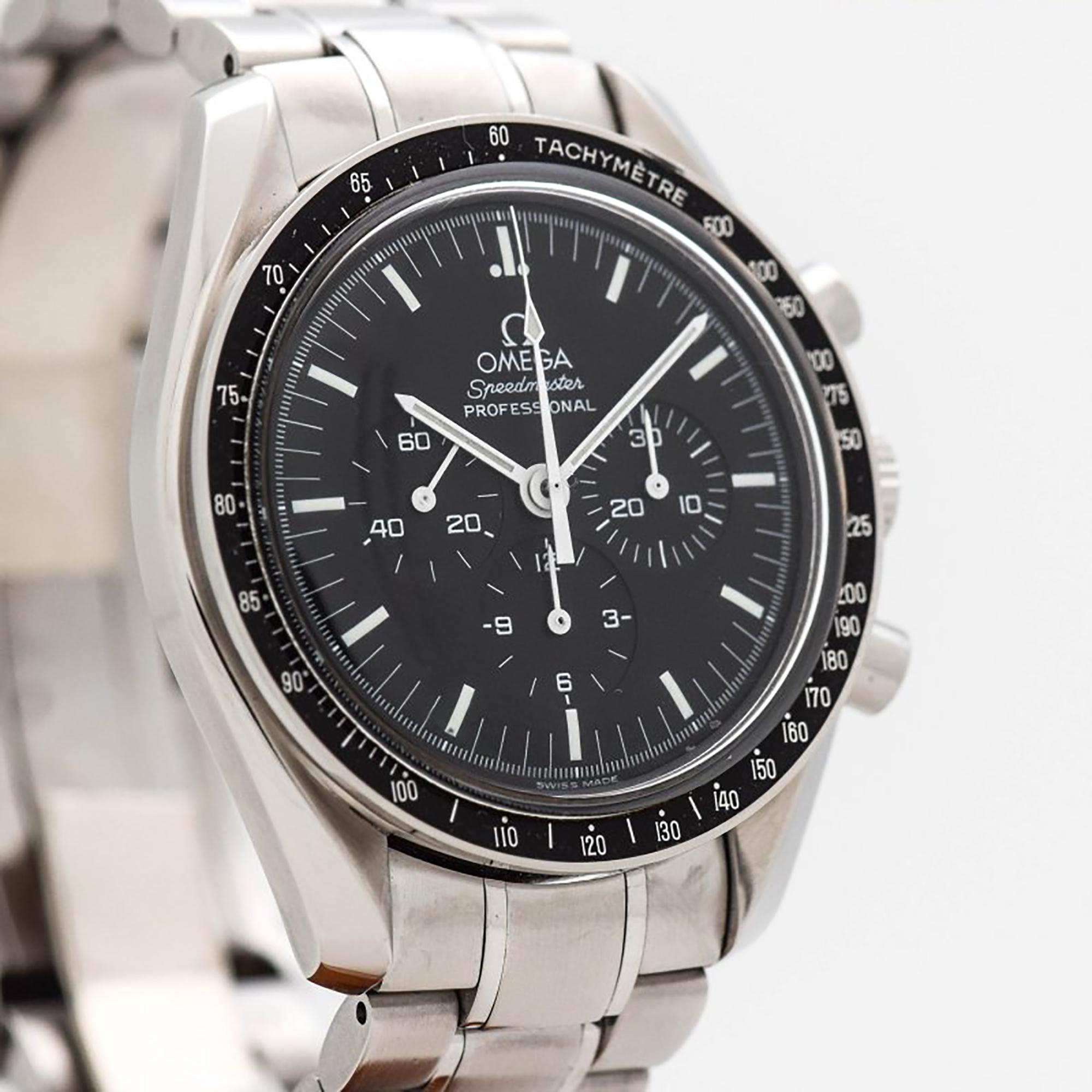 2000 Omega Speedmaster Professional Moon Ref. 1450022 / 3450022 Stainless Steel watch with Original Black Dial with Luminous Markers with Original Omega Stainless Steel Bracelet. 42mm x 48mm lug to lug (1.65 in. x 1.89 in.) - Powered by an 18-jewel,