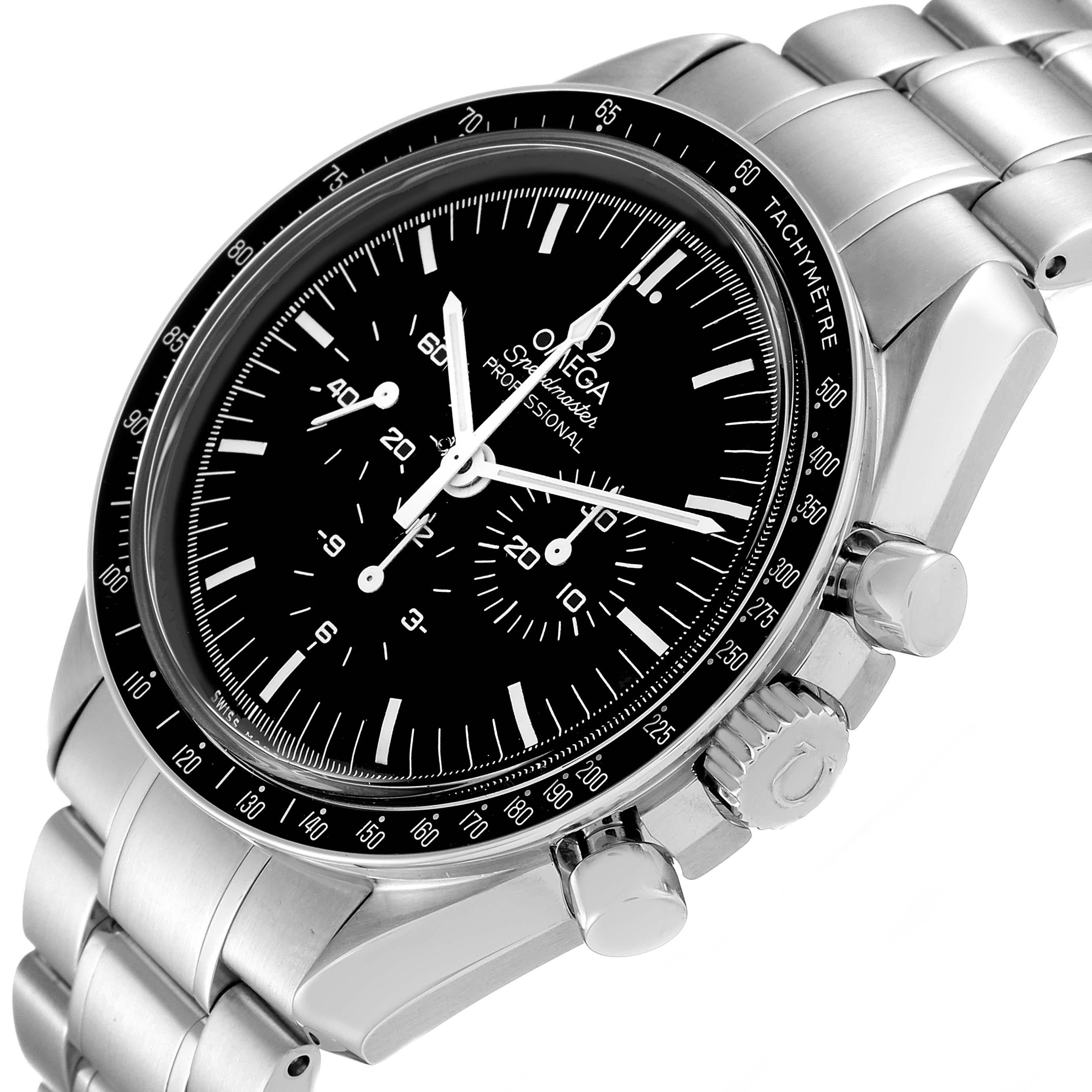 Omega Speedmaster MoonWatch Chronograph Steel Mens Watch 3570.50.00 Box Card In Excellent Condition In Atlanta, GA