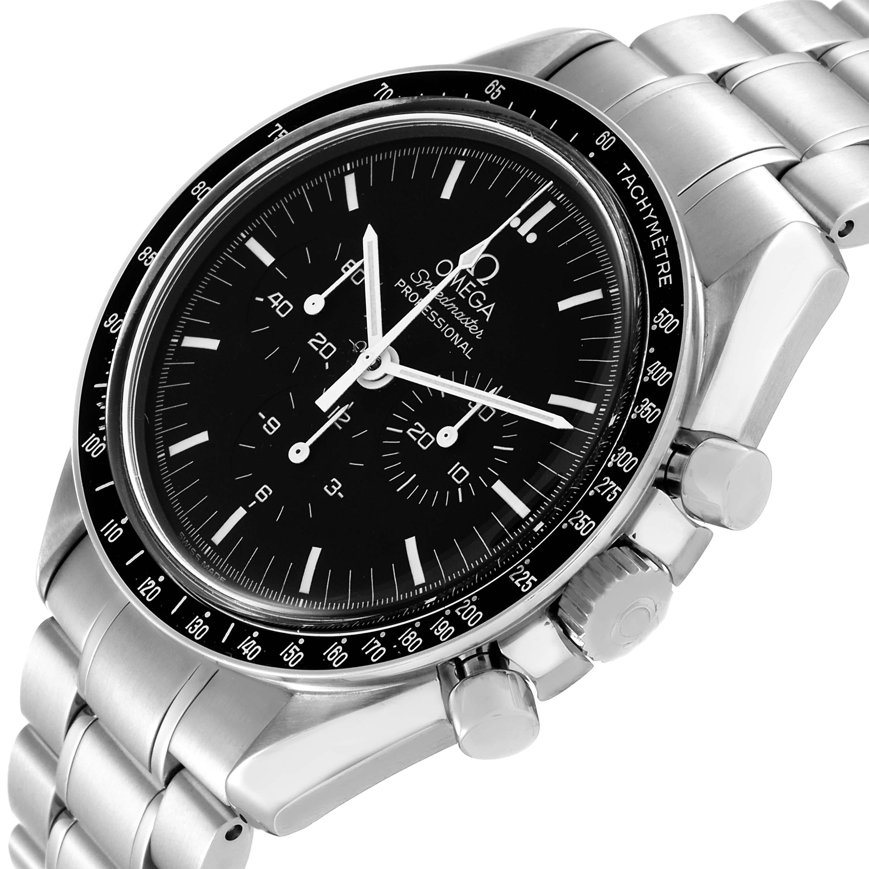 Omega Speedmaster MoonWatch Chronograph Steel Mens Watch 3570.50.00 Box Card In Excellent Condition For Sale In Atlanta, GA