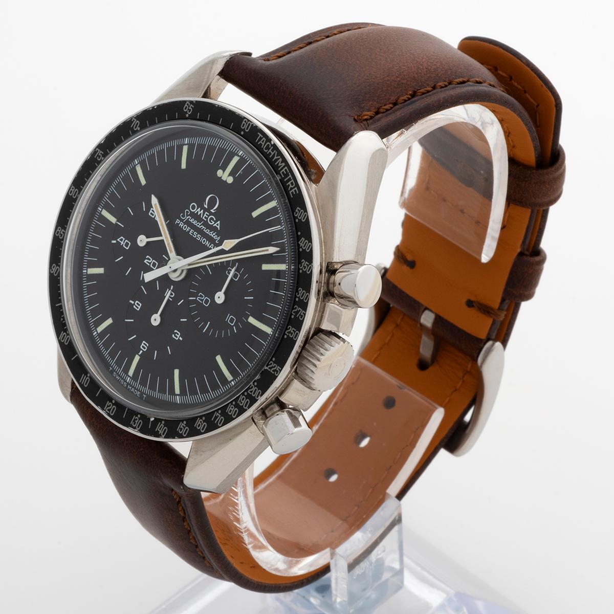 Omega Speedmaster Professional Moonwatch, 42mm Case, Black Tritium Dial, c1979 In Good Condition For Sale In Canterbury, England