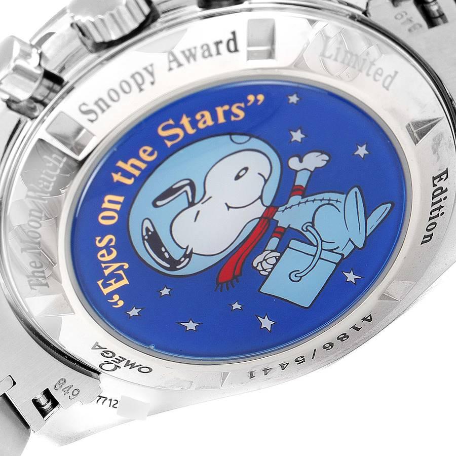 Omega Speedmaster Professional Snoopy MoonWatch 3578.51.00 Box Card In Excellent Condition For Sale In Atlanta, GA