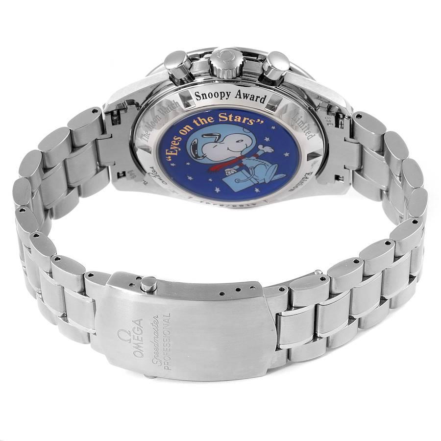 Men's Omega Speedmaster Professional Snoopy MoonWatch 3578.51.00 Box Card For Sale