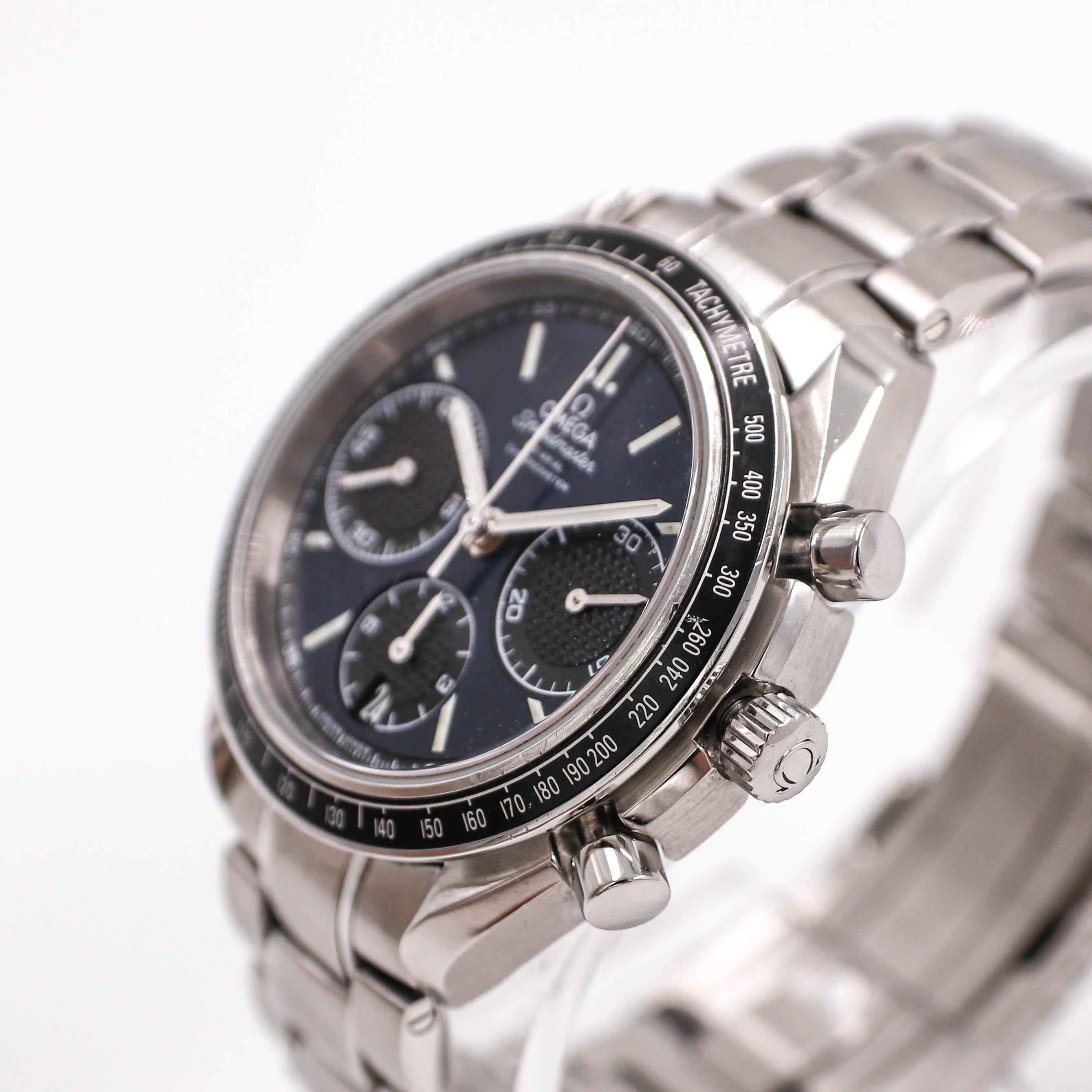 Omega Speedmaster Racing 326.30.40.50.03.001 In Good Condition For Sale In Oyster Bay, NY