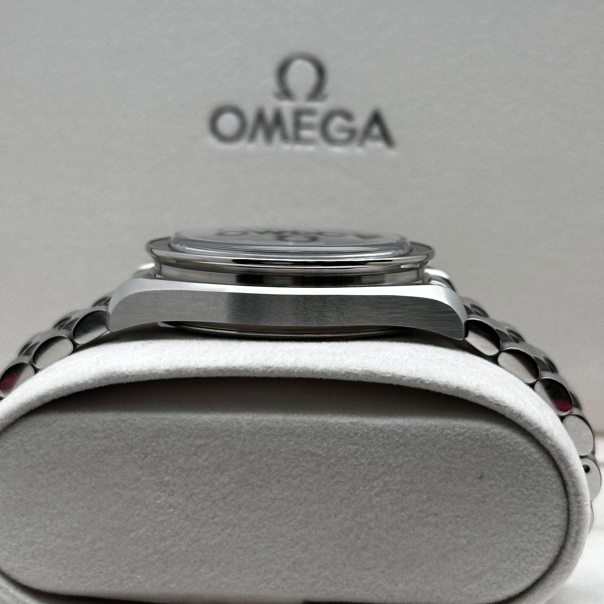 Omega Speedmaster Reduced 39mm Black Dial Automatic Watch 3539.50.00 NEW B/P  5