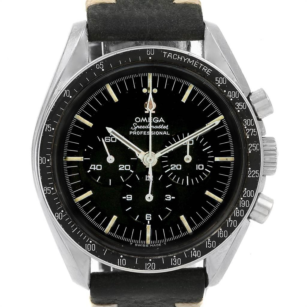 Omega Speedmaster Vintage 321 DON Dial Mens Watch 105.012. Manual winding chronograph movement caliber 321. Stainless steel 42.0 mm in diameter. Three-body, screwed - down case back engraved with the speedmaster logo. Omega logo on a crown. Black