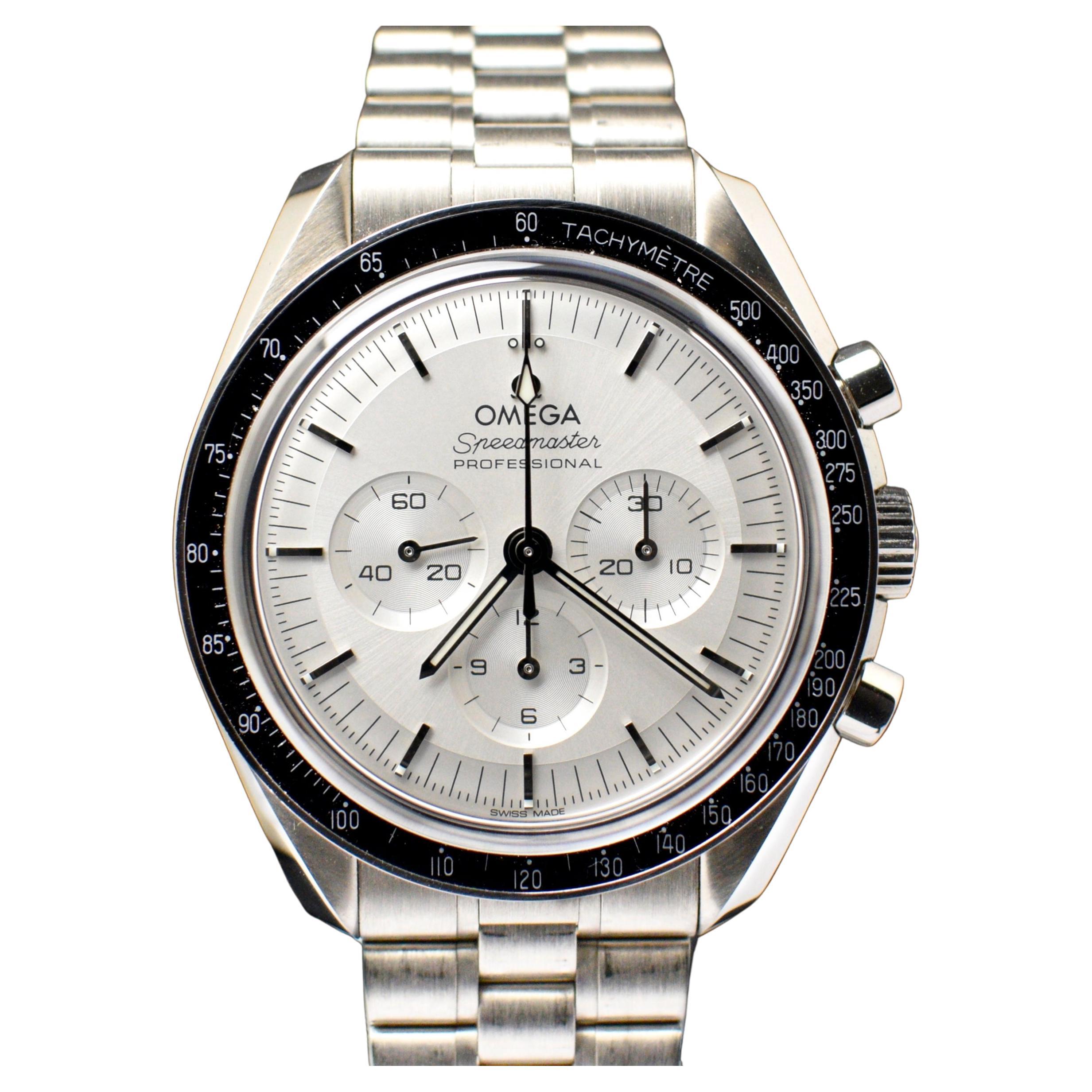  Omega Speedmaster Moonwatch Co-Axial Chronograph : Omega:  Clothing, Shoes & Jewelry