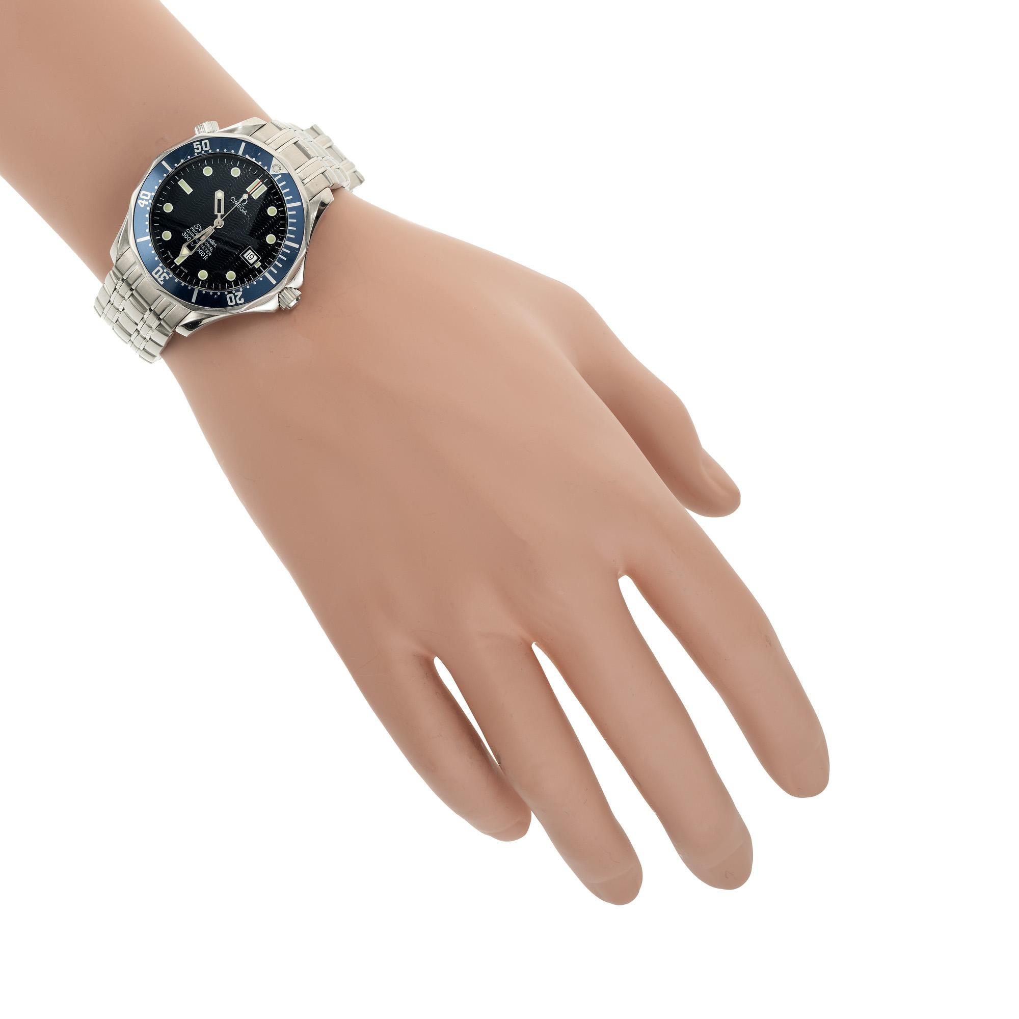 Omega Montre-bracelet Seamaster automatique professionnelle en acier inoxydable en vente 4