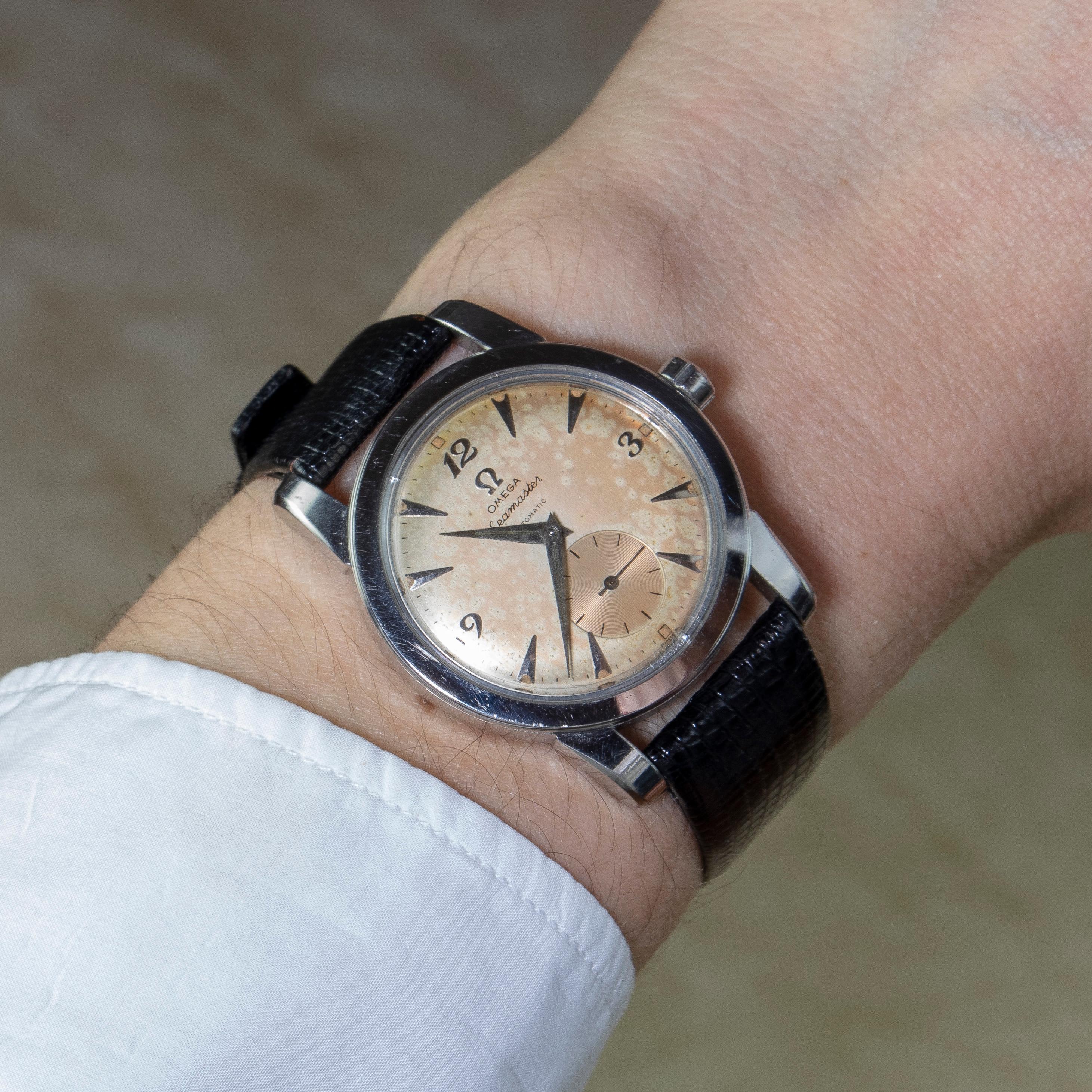 Omega Stainless Steel Seamaster Automatic Wristwatch, 1950s In Good Condition For Sale In New York, NY