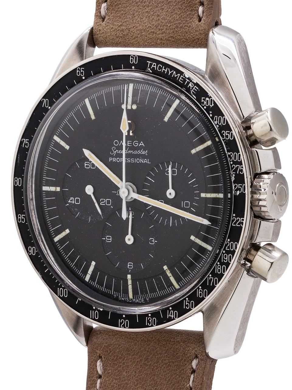 
Omega Speedmaster Pre Man on the Moon model ref 105.012-65 model circa 1965. Featuring a very pleasing condition original matte black, pie pan dial with aged luminous indexes. The hands are original, though they do seem to have been slightly