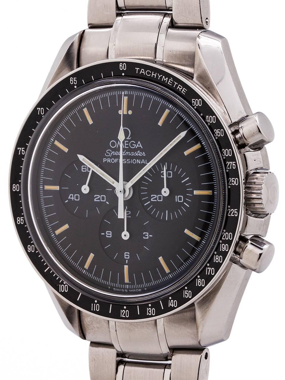 
An exceptional condition preowned Omega Speedmaster “Professional Rhodium ref 3572.50 movement serial # 48,361,xxx, circa 1997. Featuring a 42mm diameter stainless steel case with black tachometer bezel, black original dial with tritium indexes and