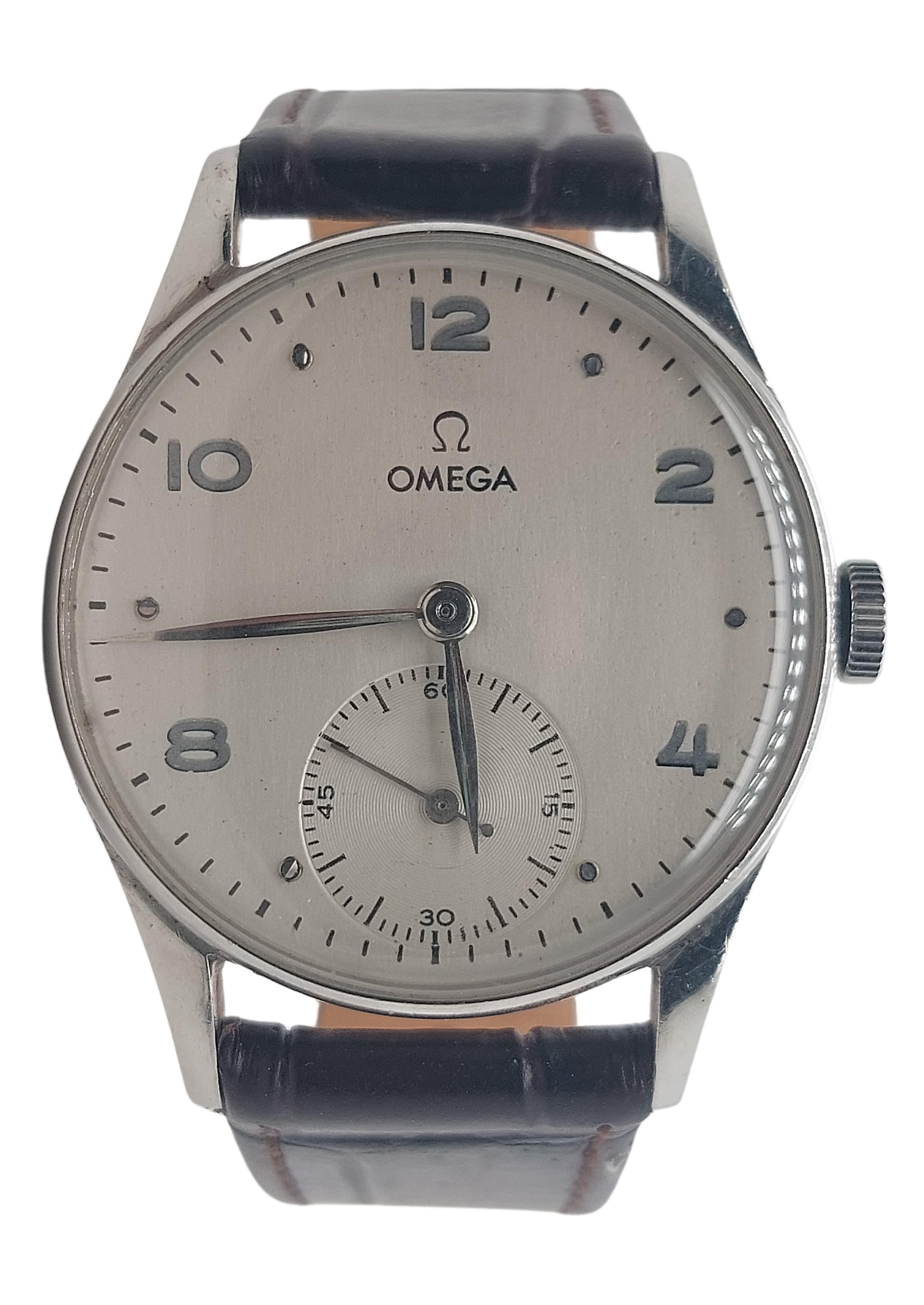 Omega Stainless Steel wristwatch, Manual Winding, Diameter 32.5 mm, Reference 2390/5

Functions: Hour, minutes, Subsidiary seconds

Movement: Mechanical Manual Winding, Caliber 30 T2

Dial: Silver dial, silver Arabic numerals, silver indexes

Case: