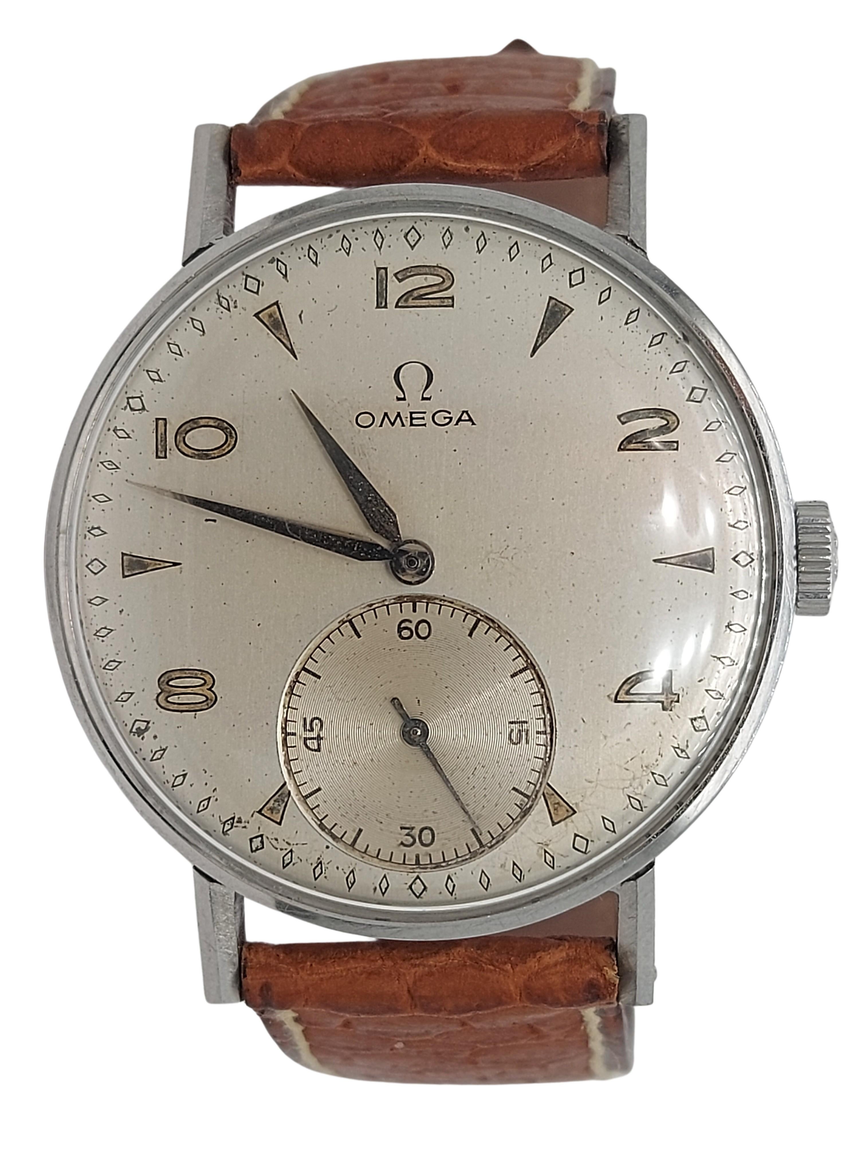 Omega Stainless Steel wristwatch, Manual Winding, Diameter 32.5 mm,

Functions: Hour, minutes, Subsidiary seconds

Movement: Mechanical Manual Winding, Ref 2390/5, Cal 30T2

Dial: Silver dial, Arabic numerals silver numerals and indexes

Case: